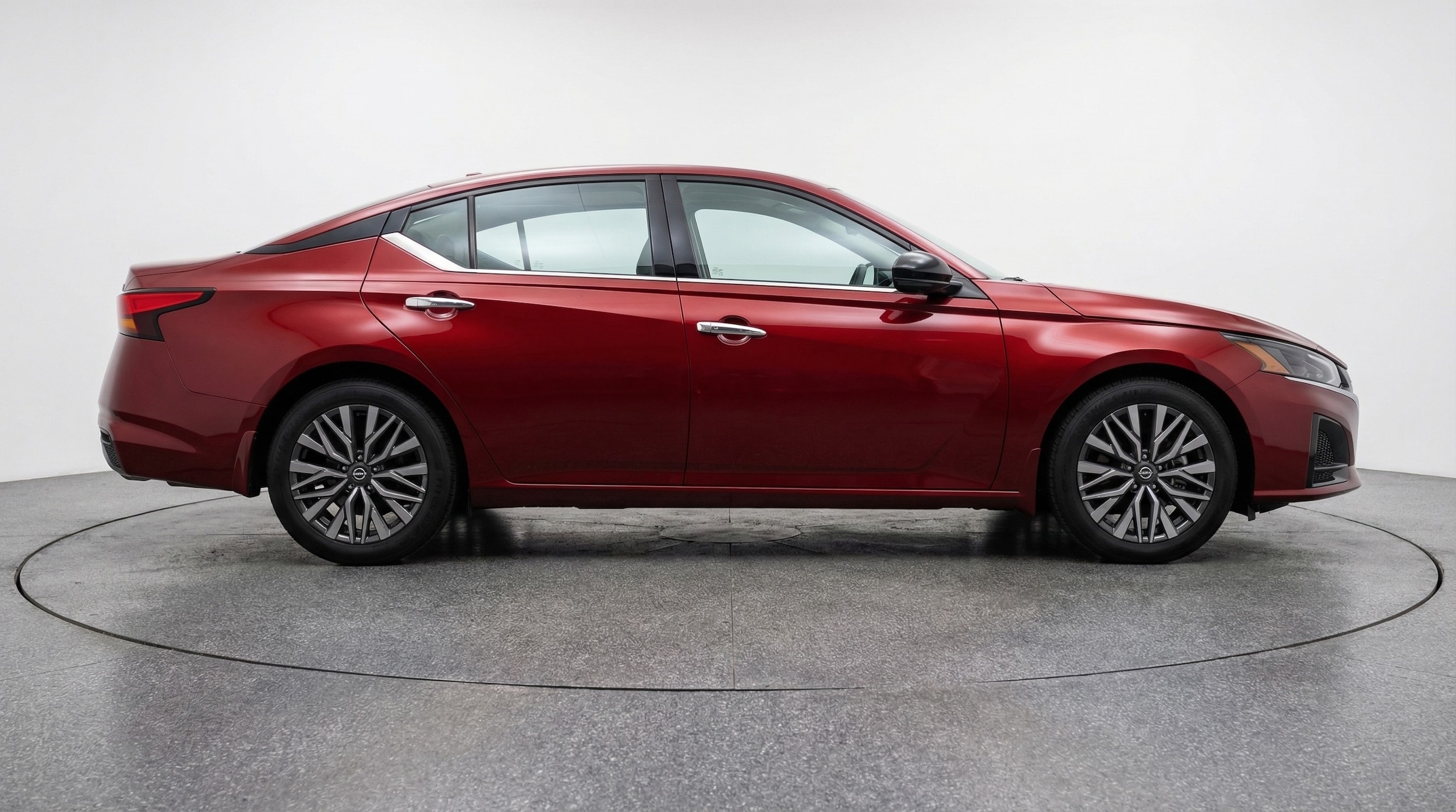 Thumbnail: 2025 Nissan Altima - 8