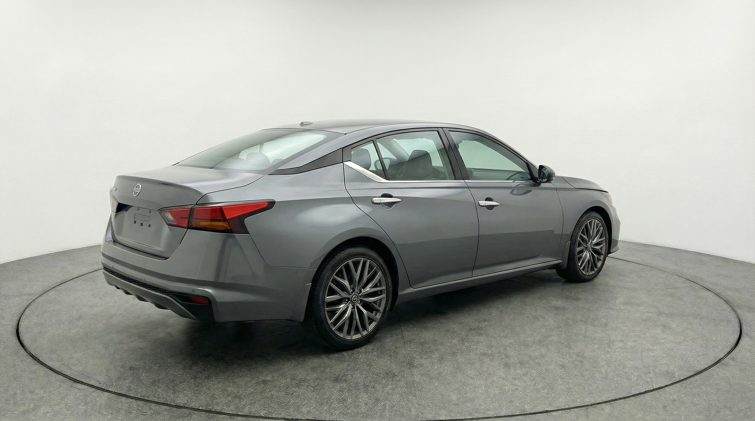 Thumbnail: 2025 Nissan Altima - 7