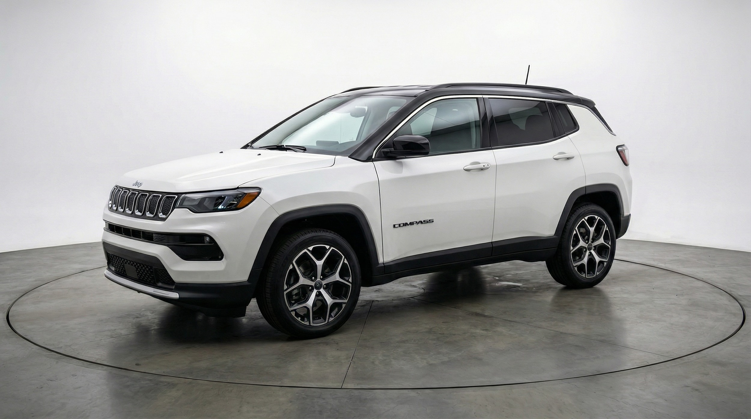 Thumbnail: 2025 Jeep Compass - 3