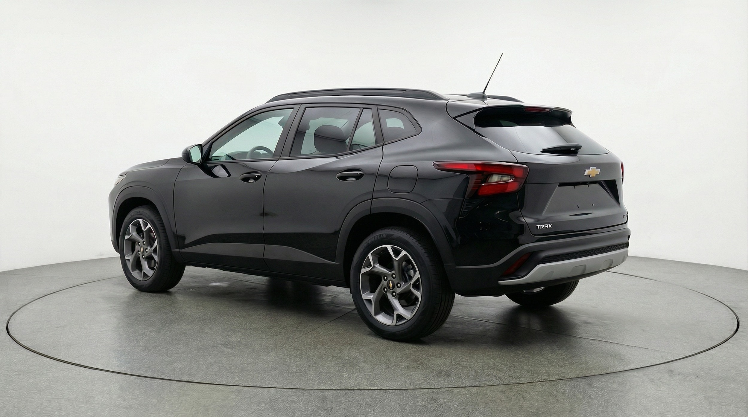 Thumbnail: 2025 Chevrolet Trax - 5