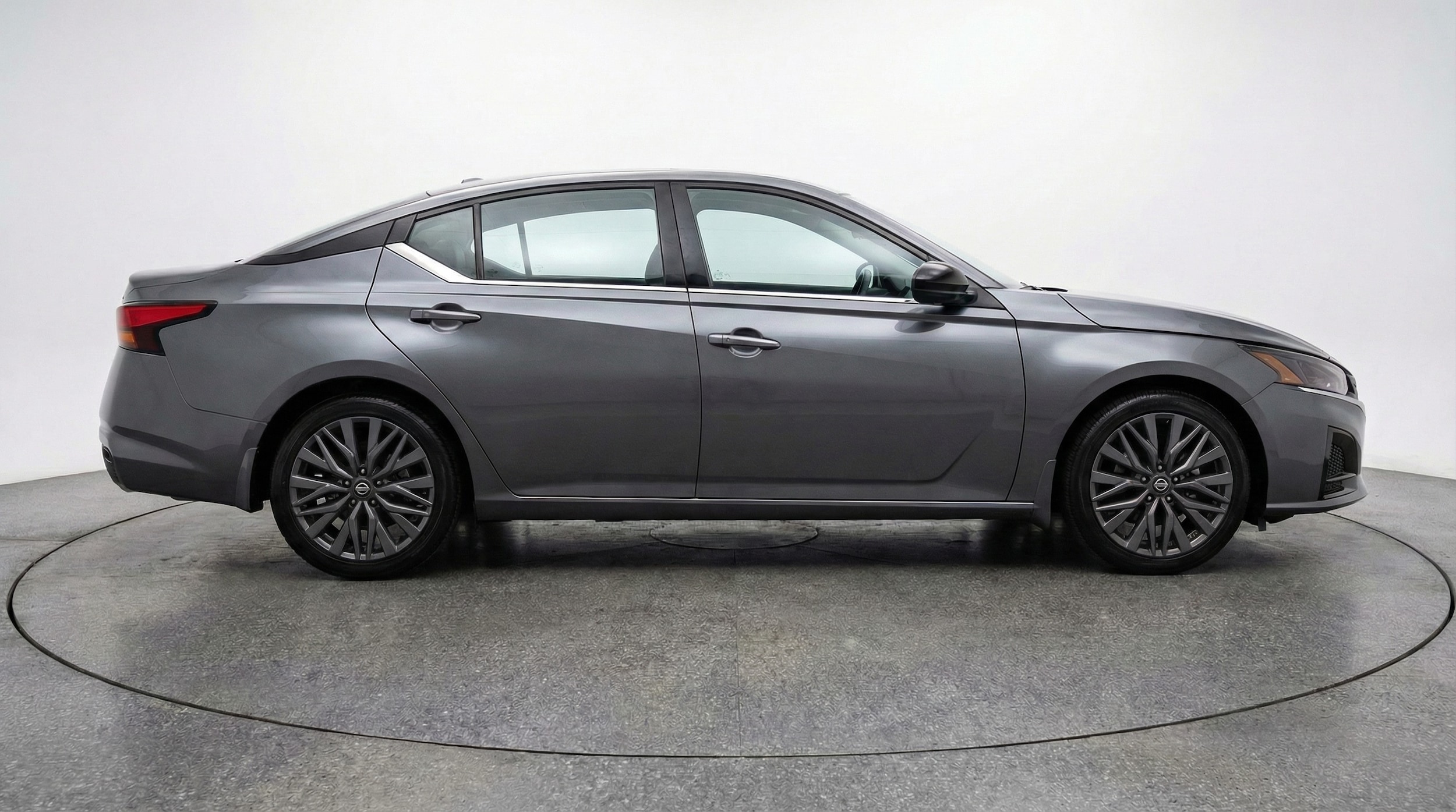 Thumbnail: 2025 Nissan Altima - 8