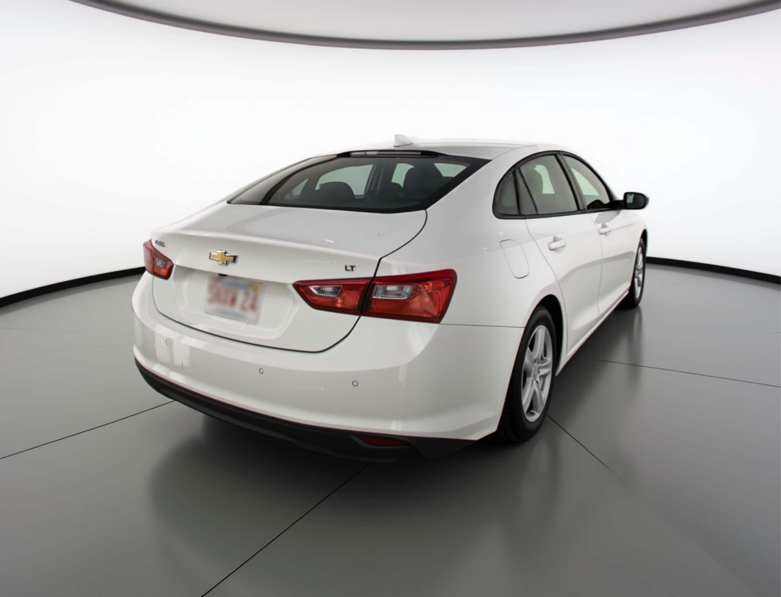 Thumbnail: 2024 Chevrolet Malibu - 7