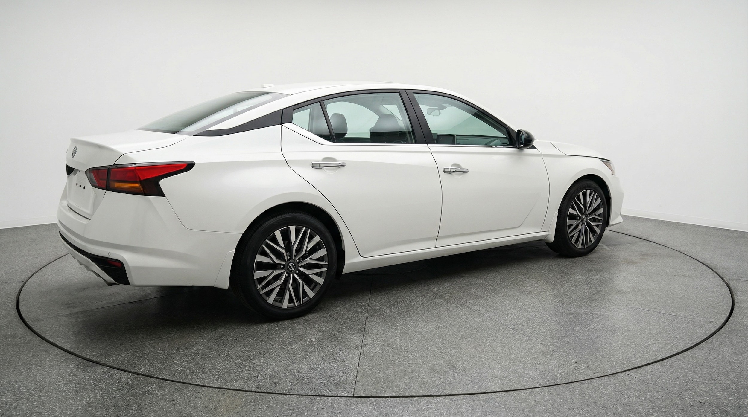 Thumbnail: 2025 Nissan Altima - 7