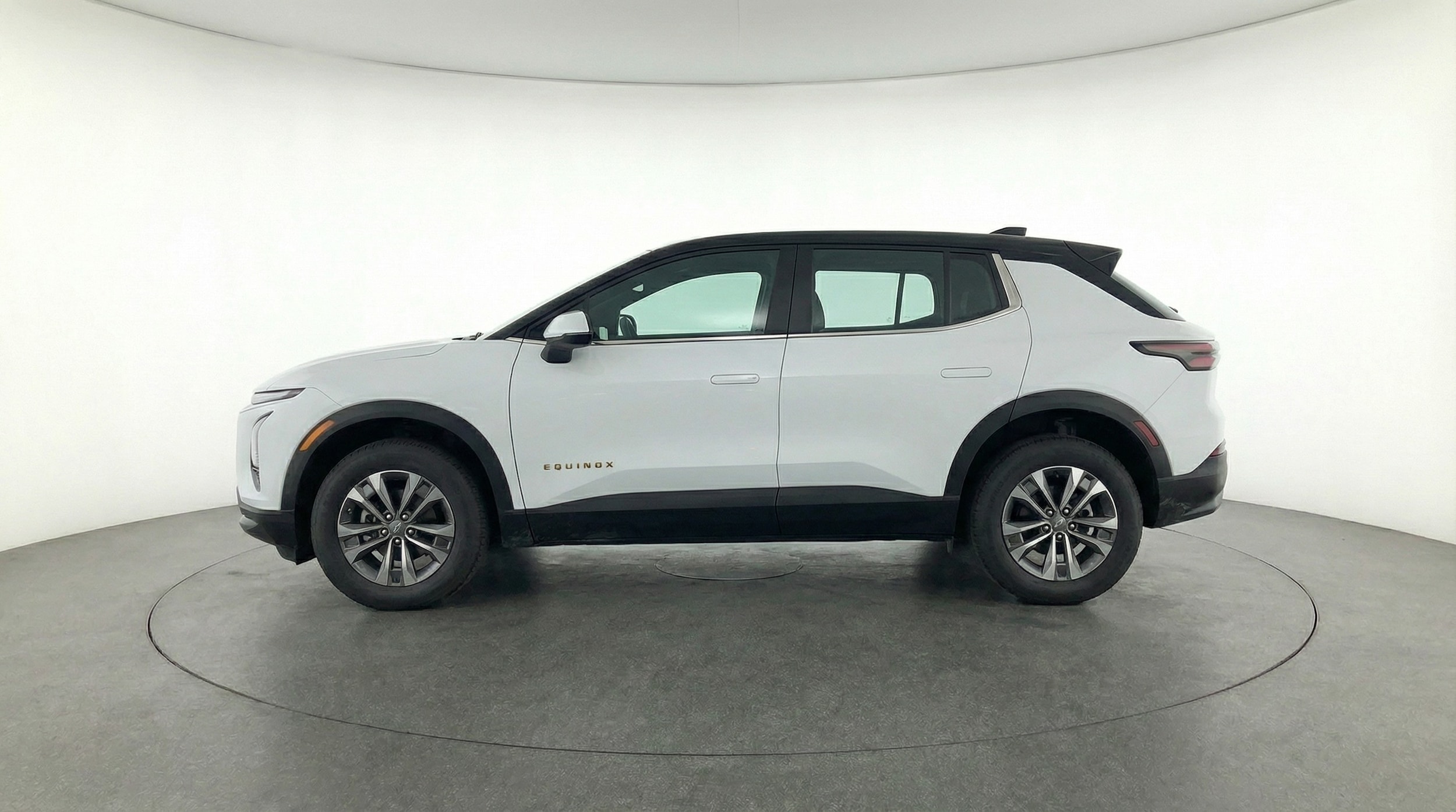 Thumbnail: 2025 Chevrolet Equinox - 4