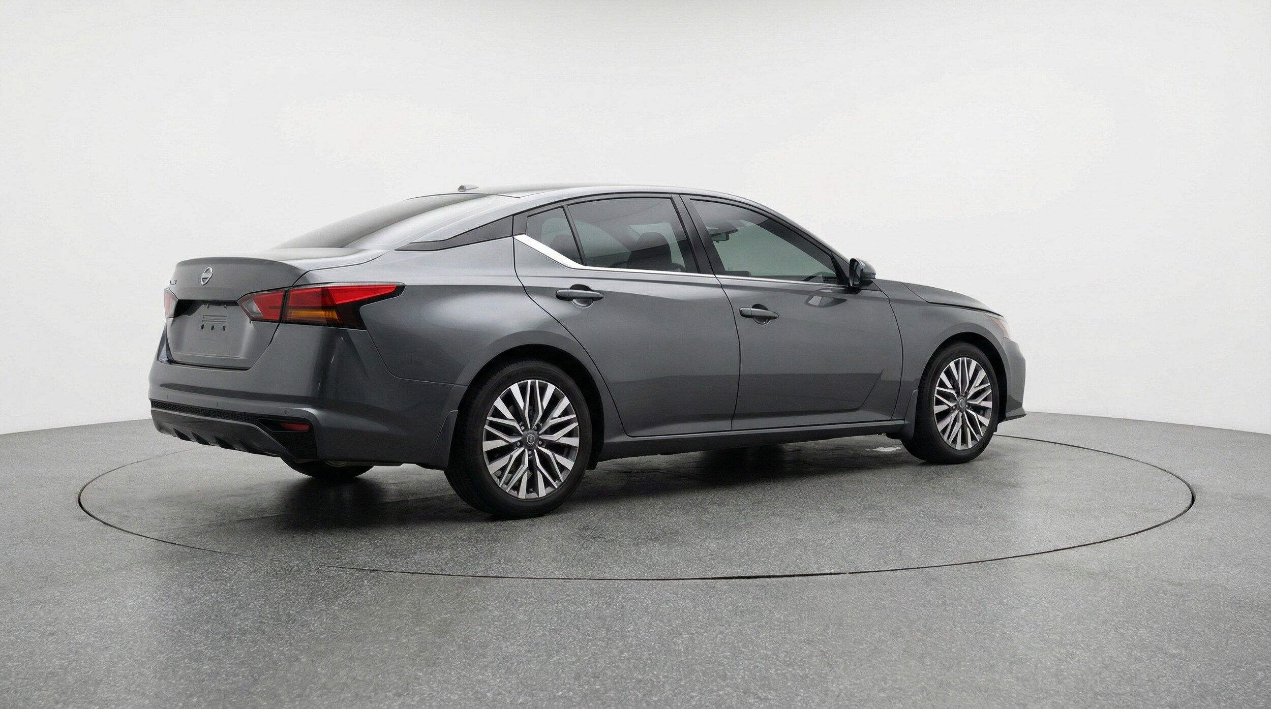 Thumbnail: 2025 Nissan Altima - 7