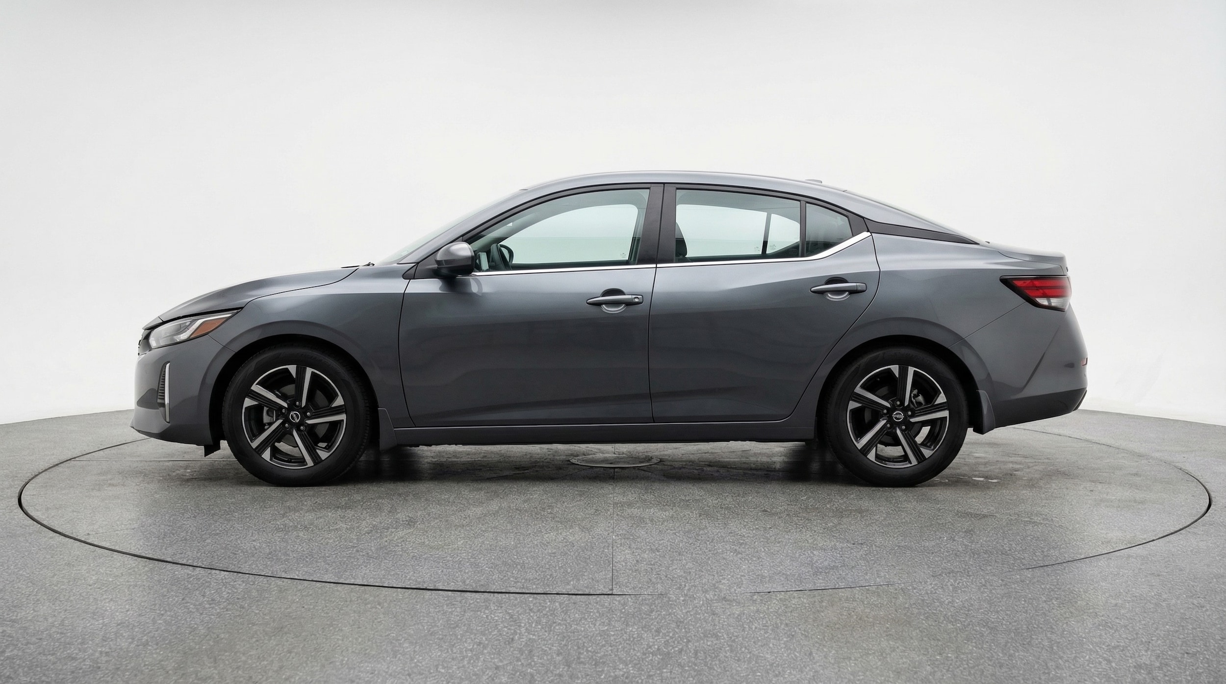 Thumbnail: 2025 Nissan Sentra - 4