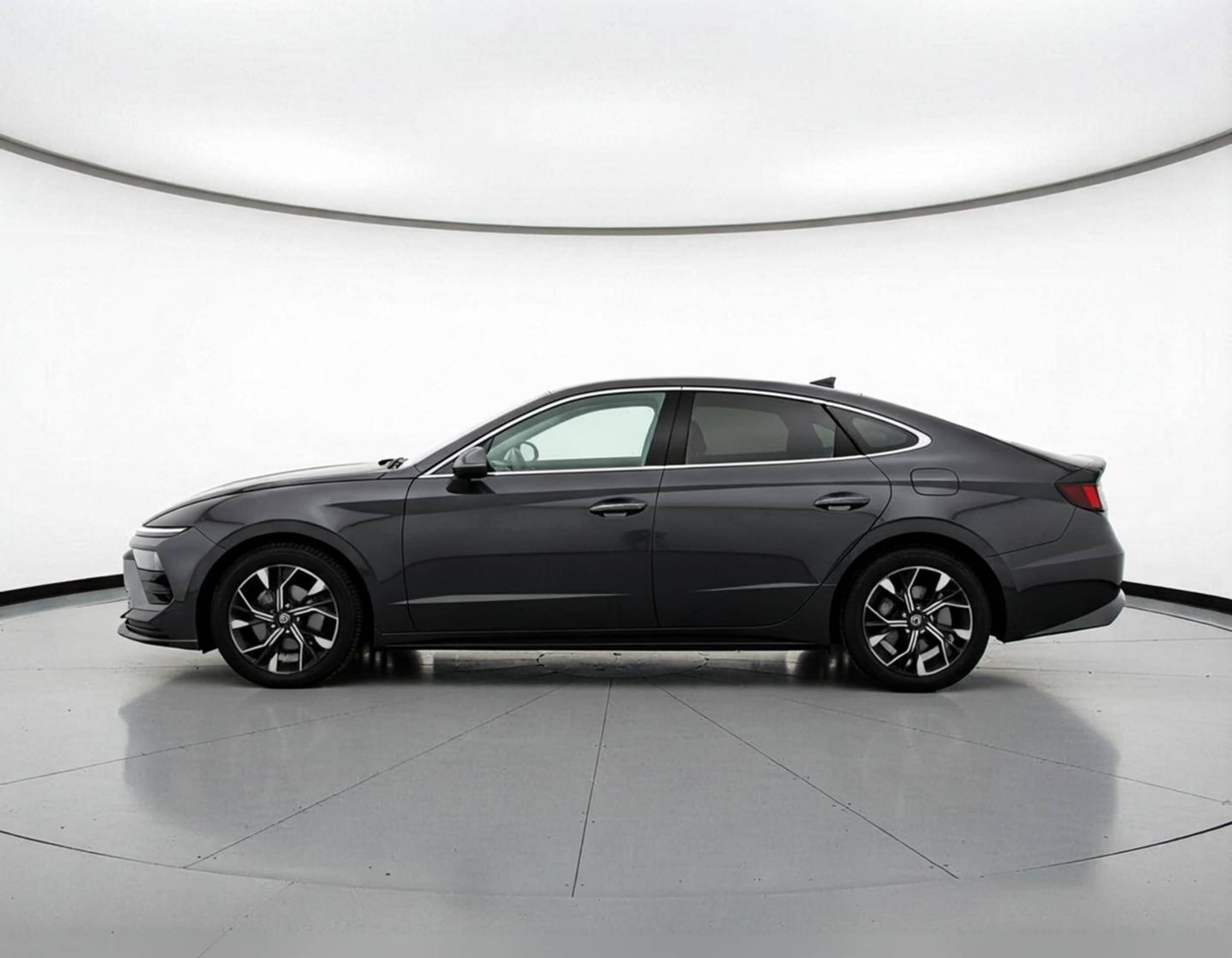 Thumbnail: 2025 Hyundai Sonata - 4