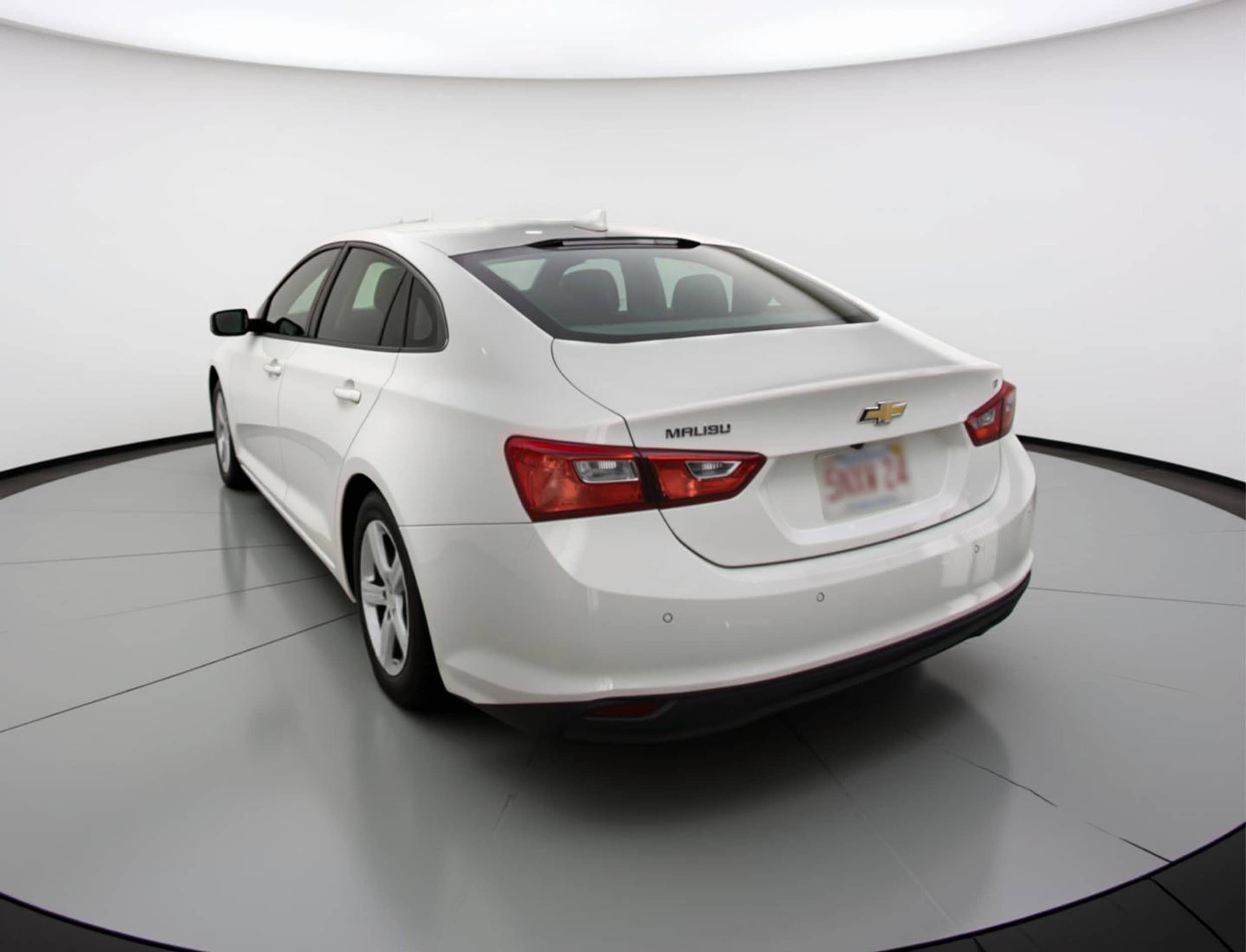 Thumbnail: 2024 Chevrolet Malibu - 5