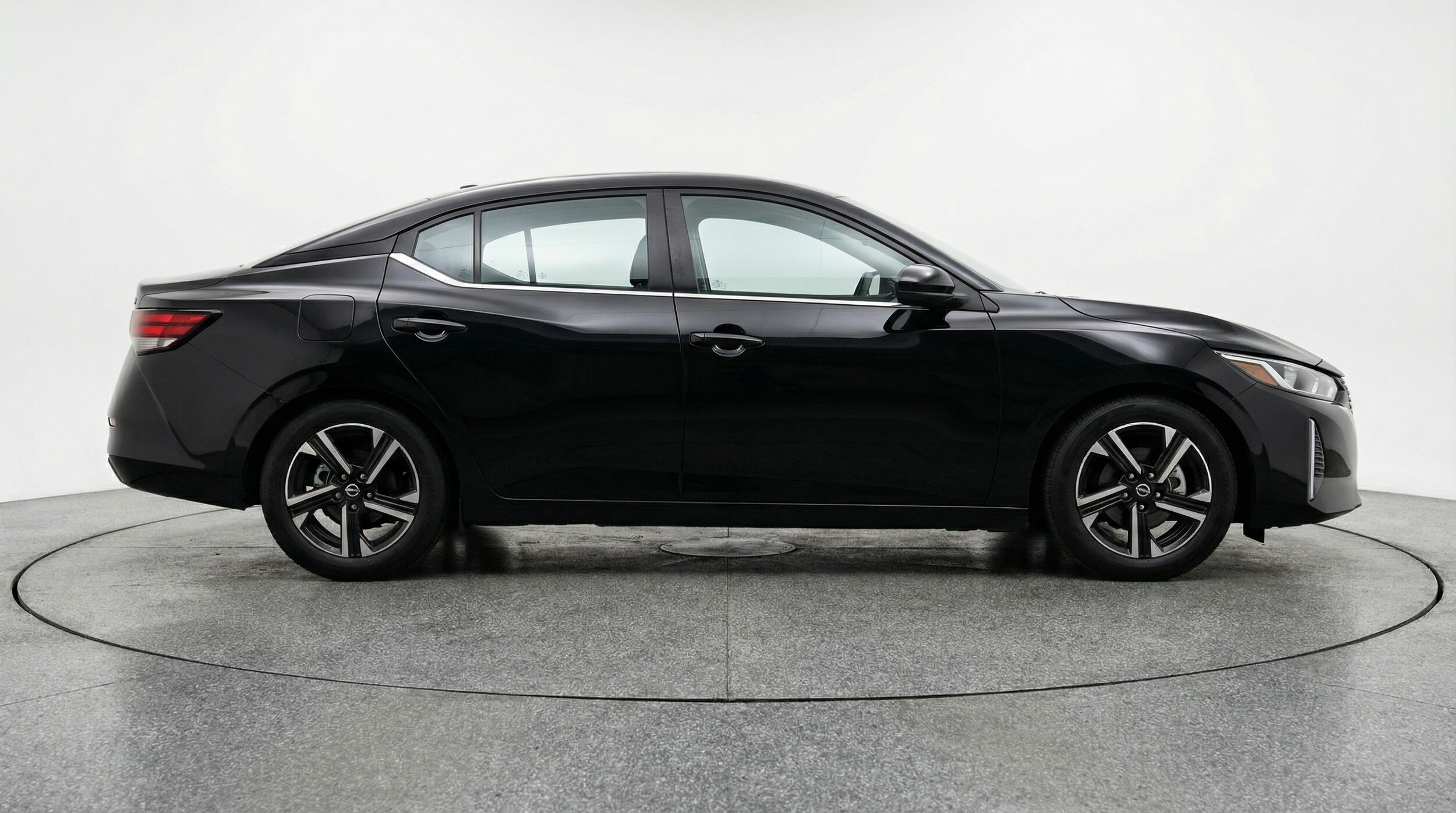 Thumbnail: 2025 Nissan Sentra - 8