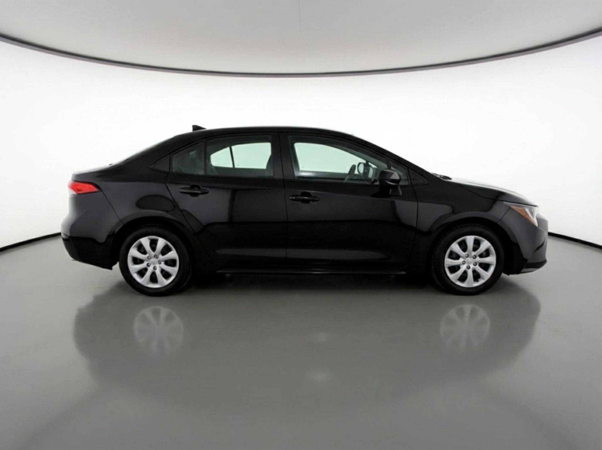 Thumbnail: 2025 Toyota Corolla - 8