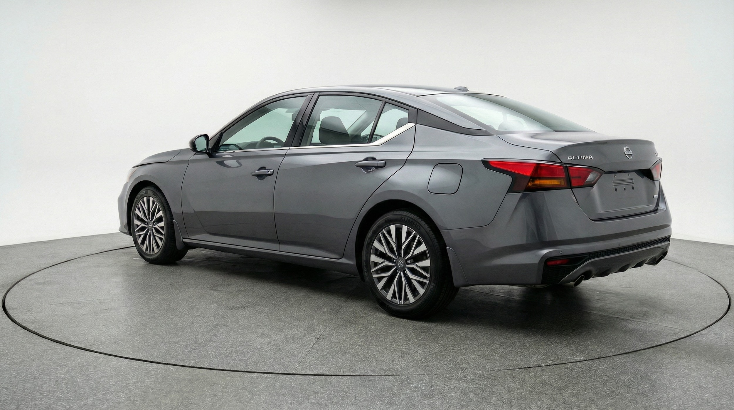 Thumbnail: 2025 Nissan Altima - 5