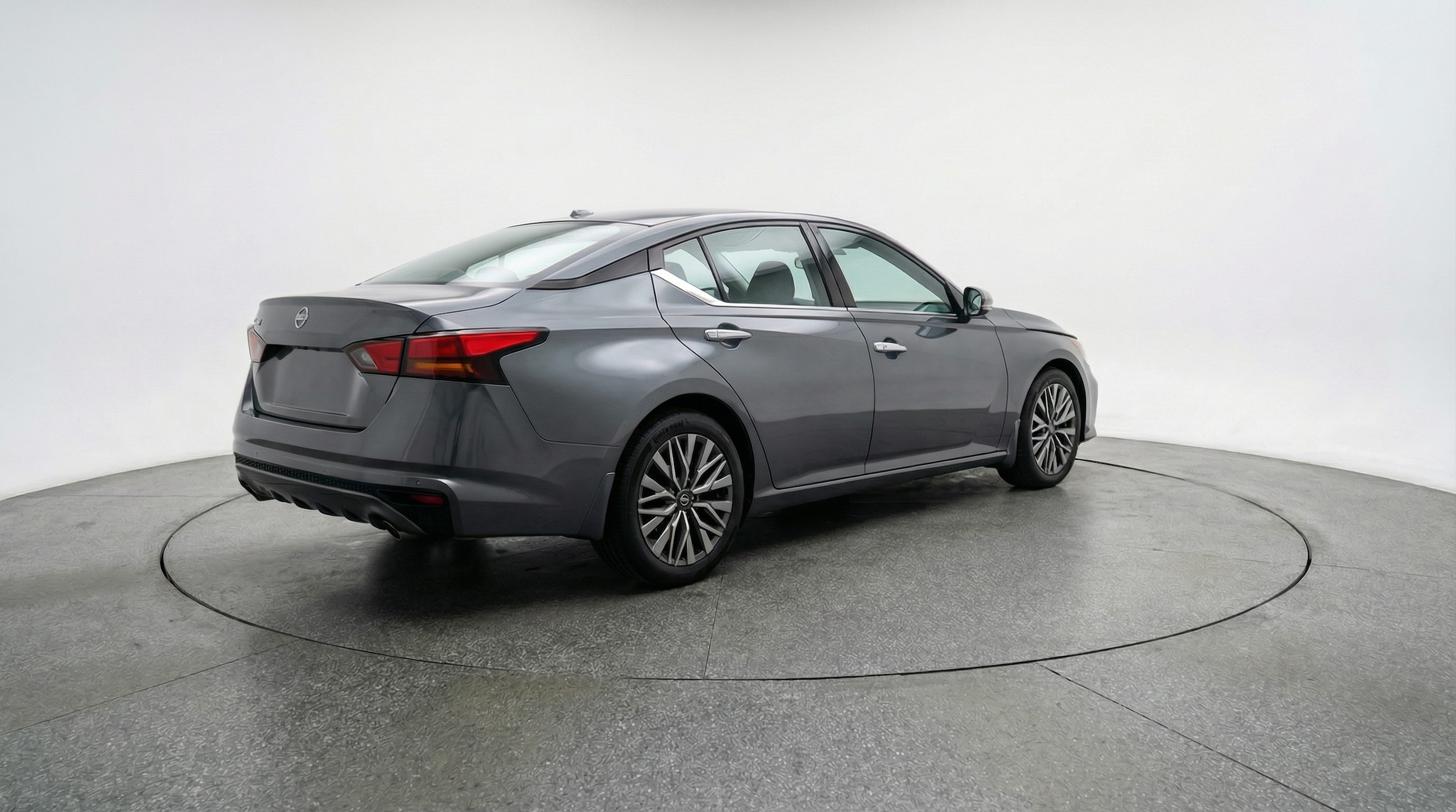 Thumbnail: 2025 Nissan Altima - 7