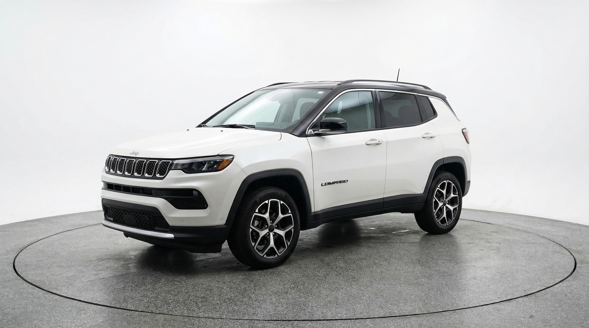 Thumbnail: 2025 Jeep Compass - 3