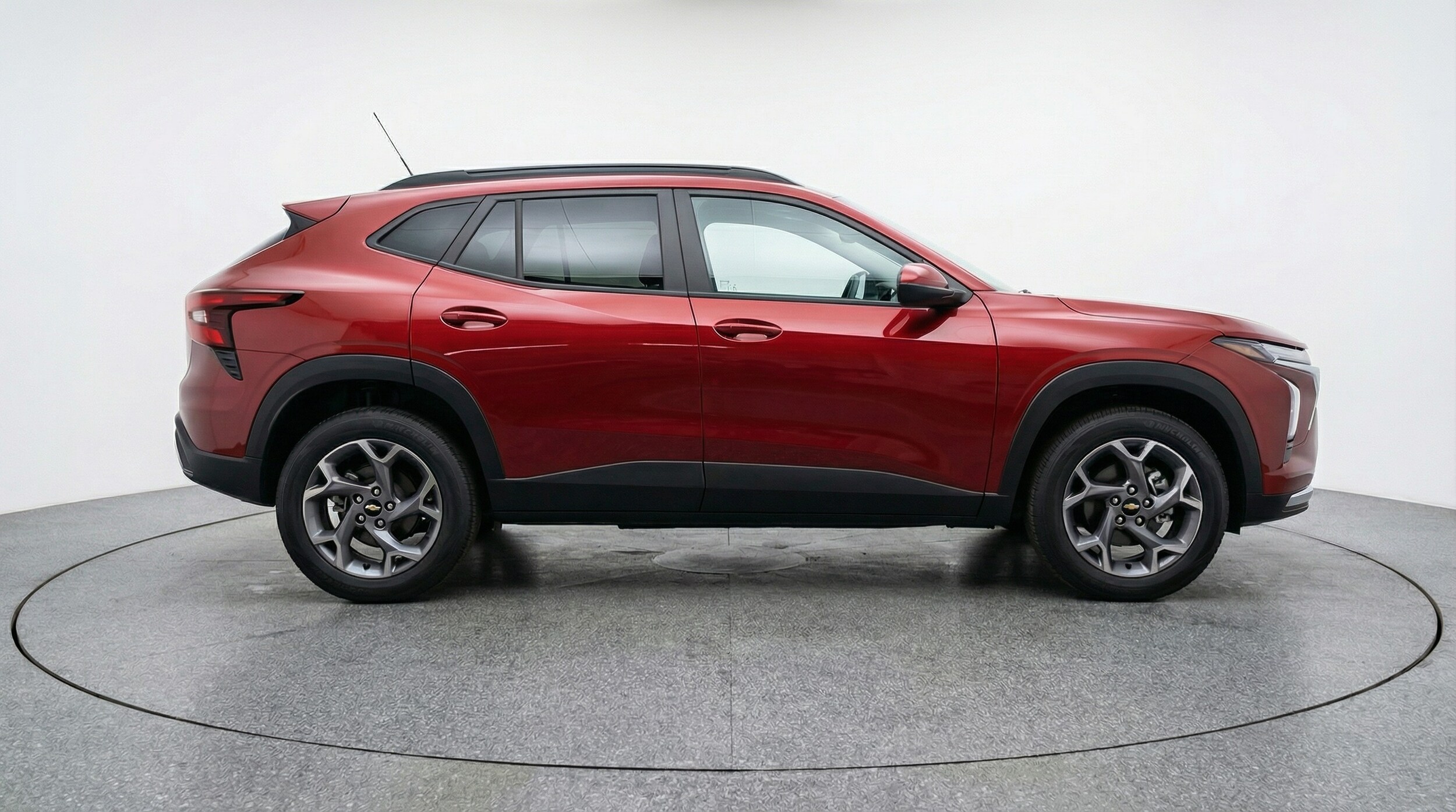 Thumbnail: 2025 Chevrolet Trax - 8