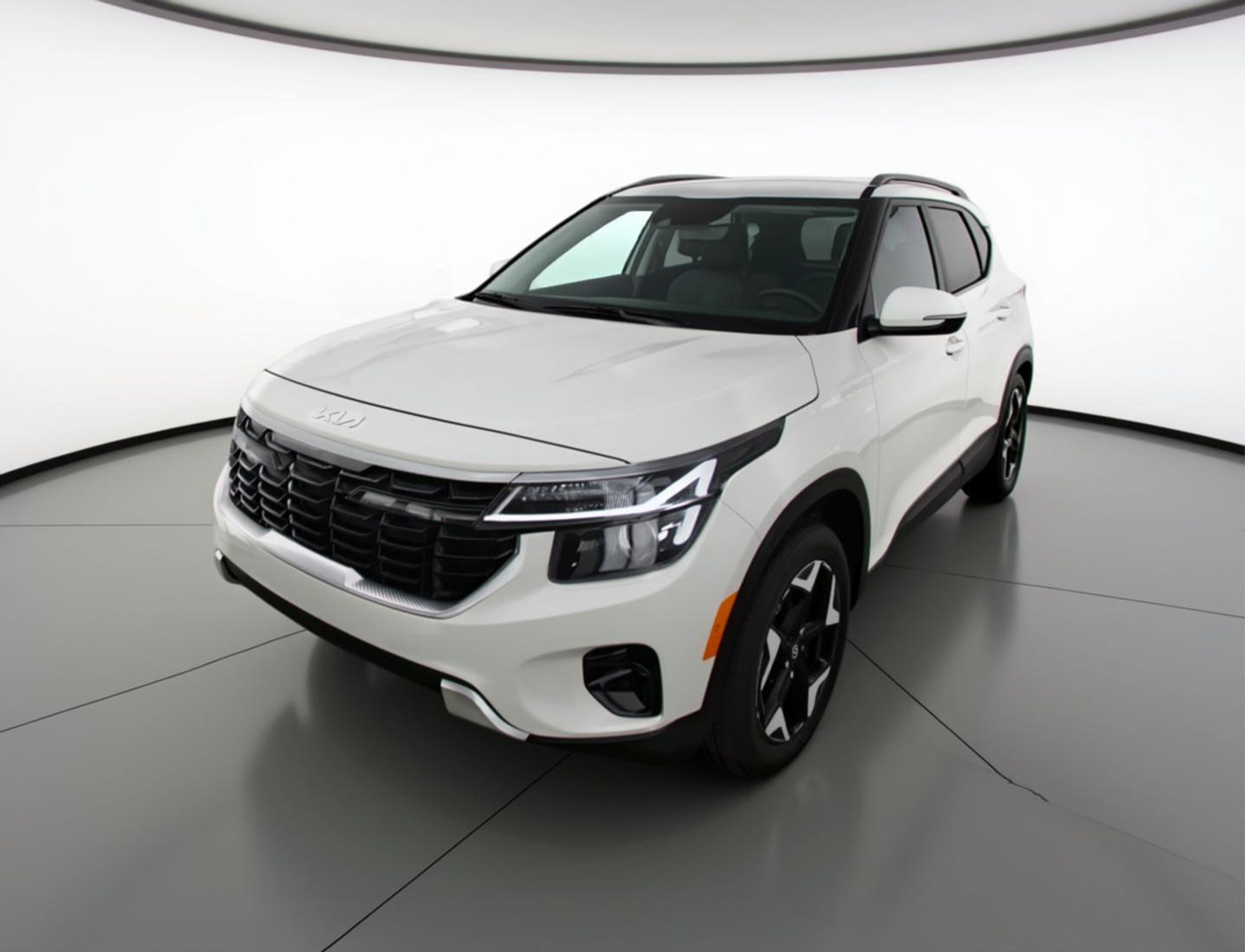 Thumbnail: 2025 Kia Seltos - 3