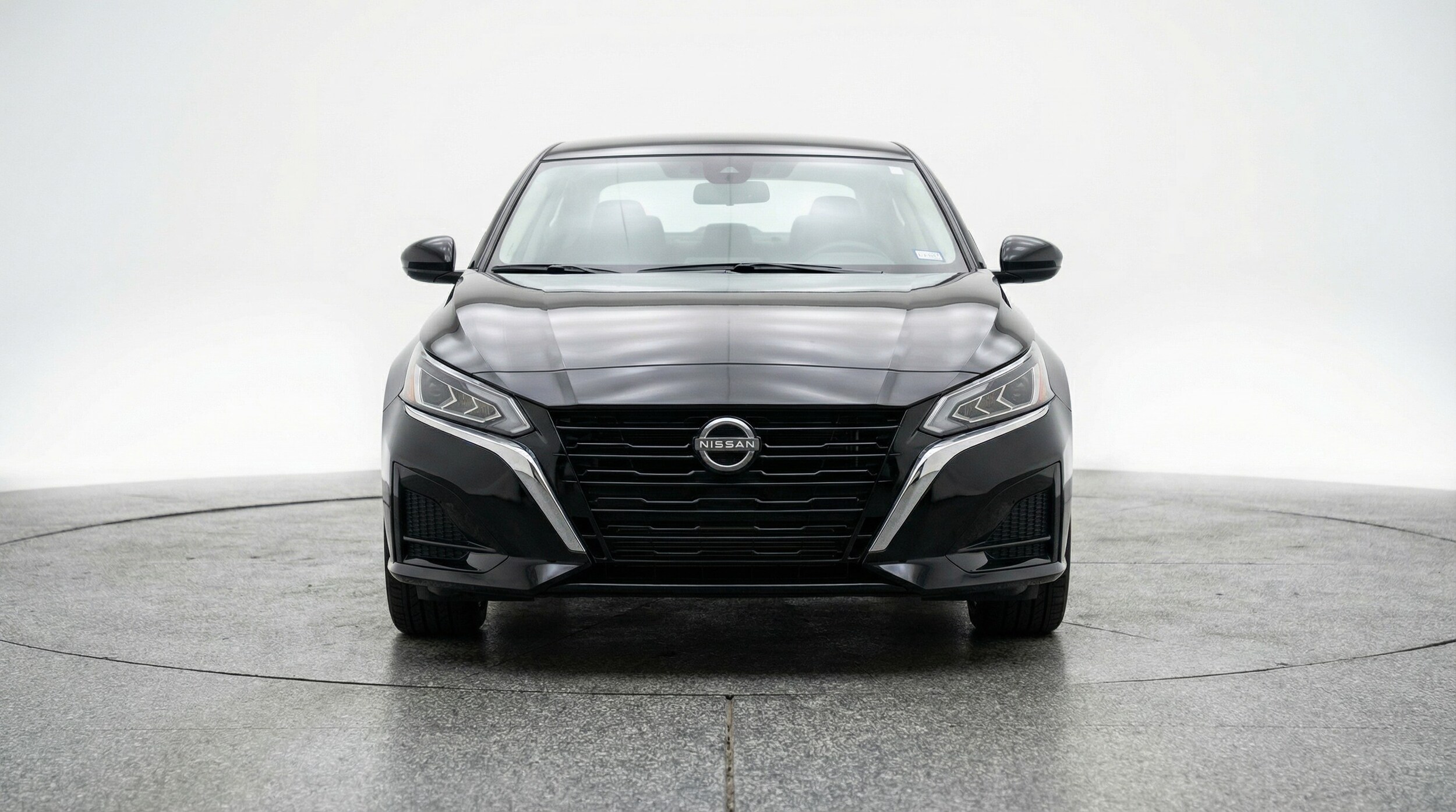 Thumbnail: 2025 Nissan Altima - 2