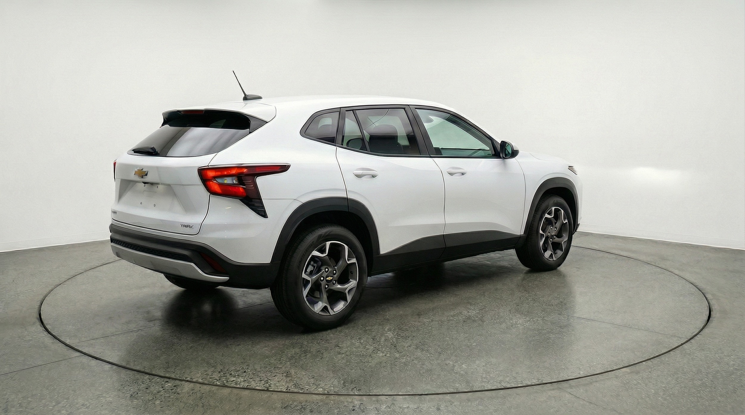 Thumbnail: 2025 Chevrolet Trax - 7