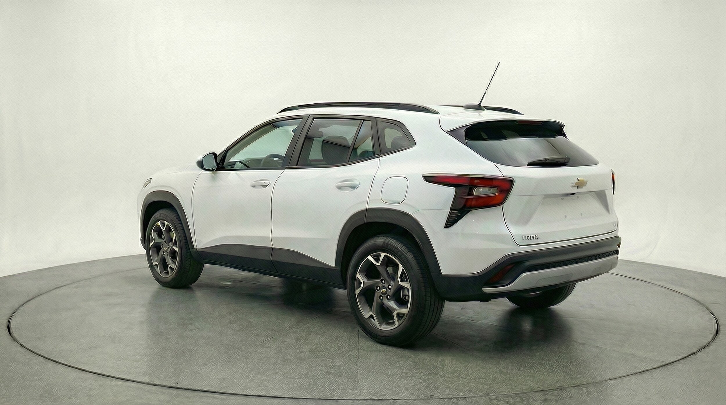 Thumbnail: 2025 Chevrolet Trax - 5