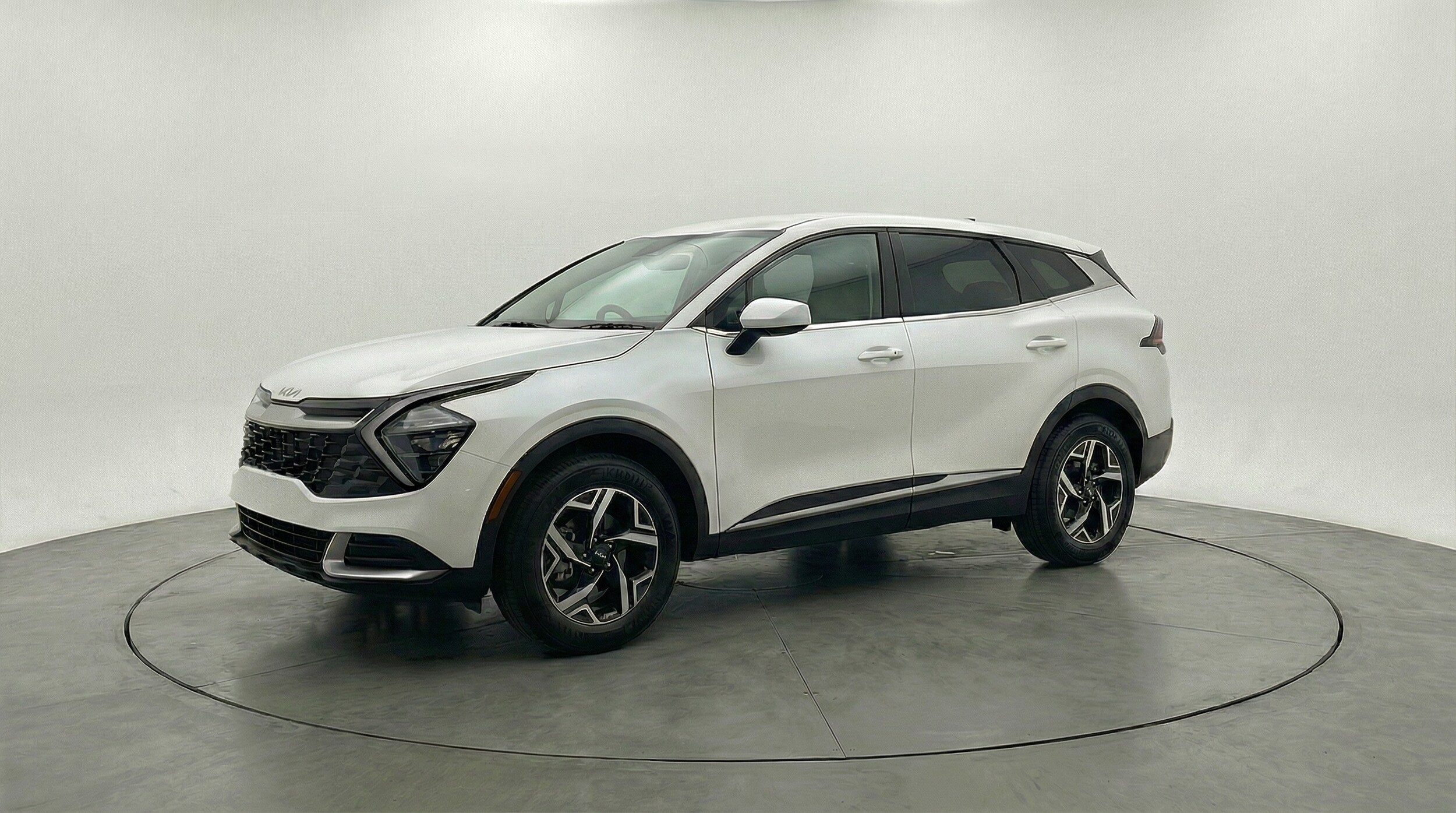 Thumbnail: 2025 Kia Sportage - 3