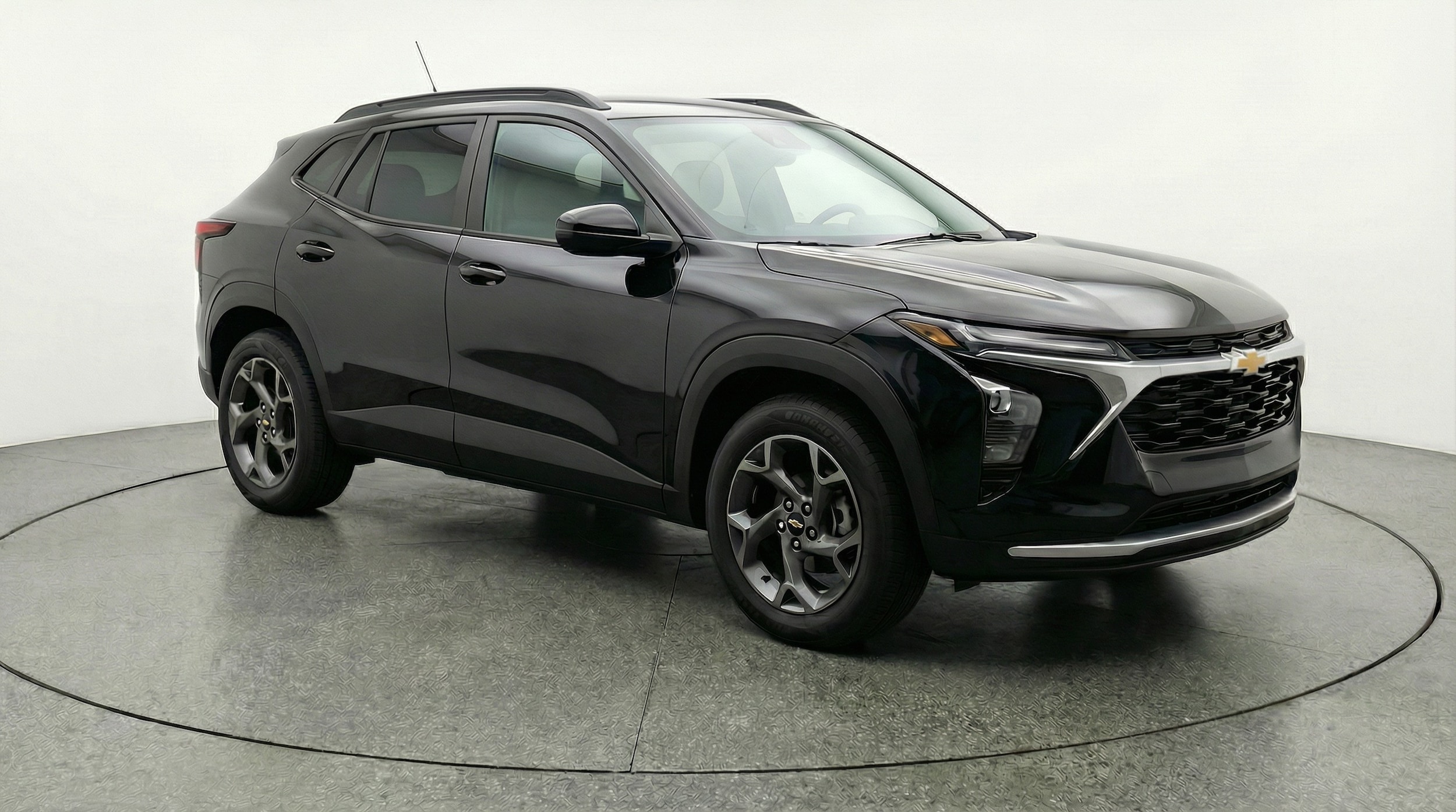 Thumbnail: 2025 Chevrolet Trax - 1