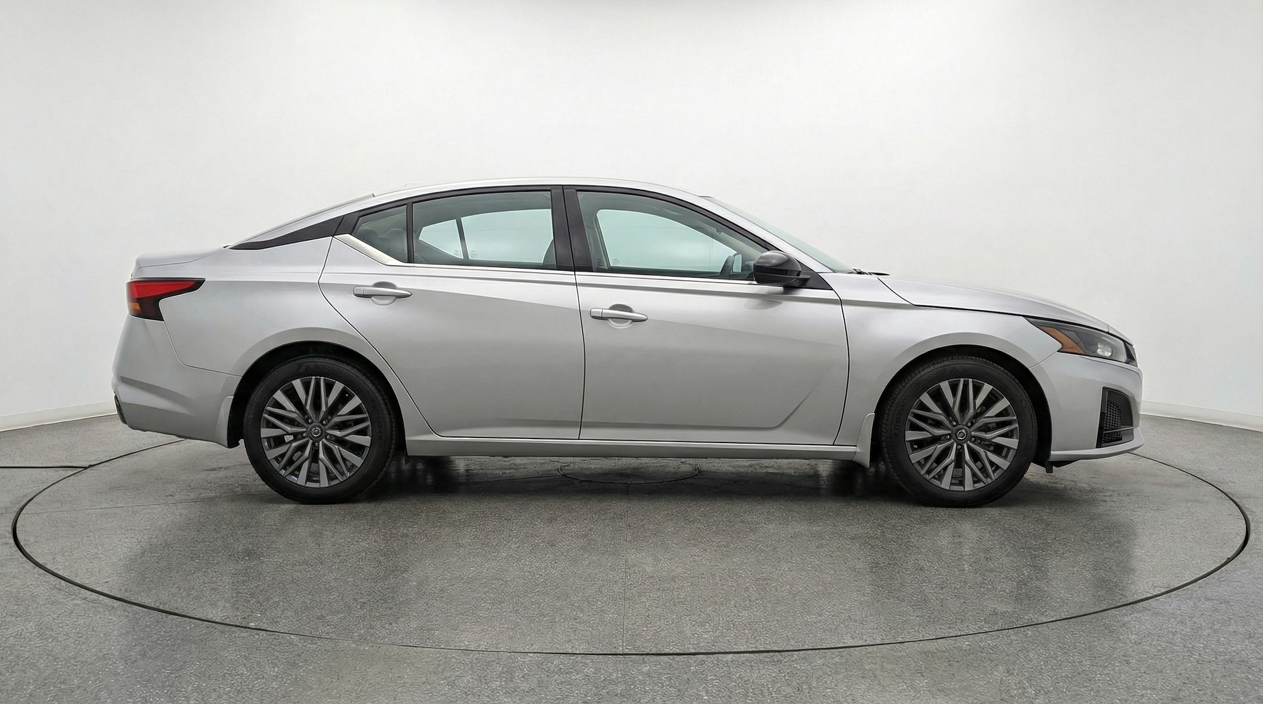 Thumbnail: 2025 Nissan Altima - 8