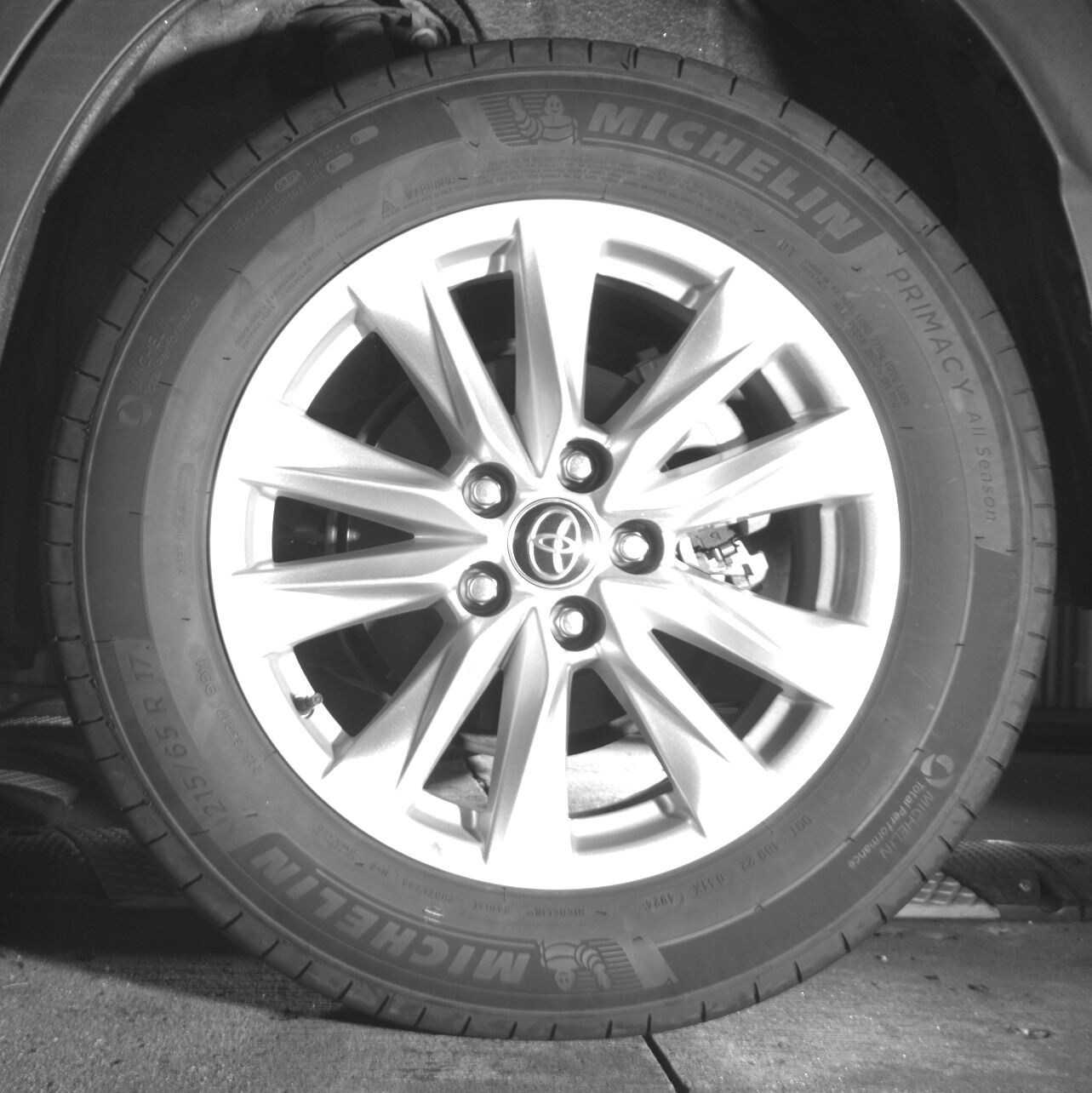 Thumbnail: 2025 Toyota Corolla Cross - 10