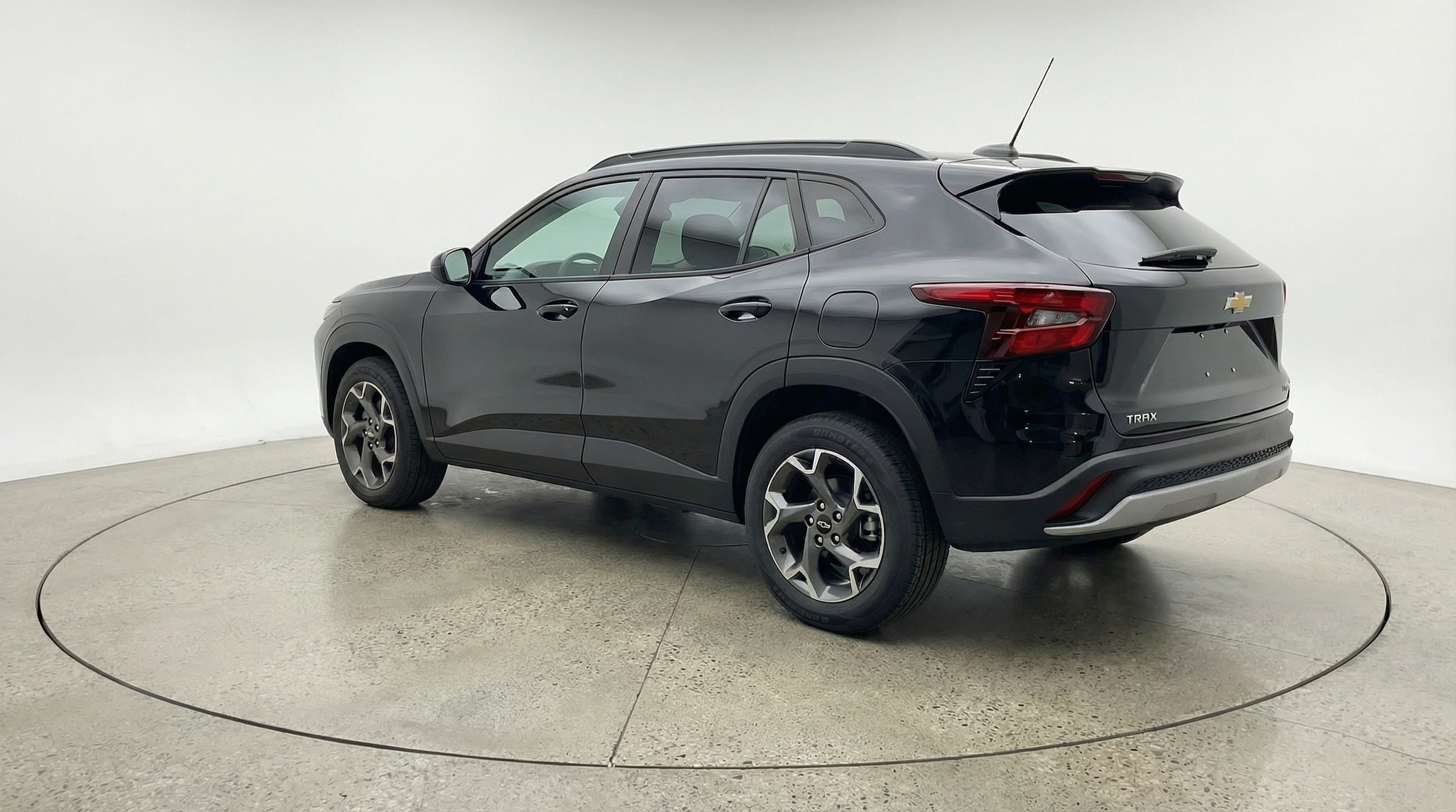 Thumbnail: 2025 Chevrolet Trax - 5