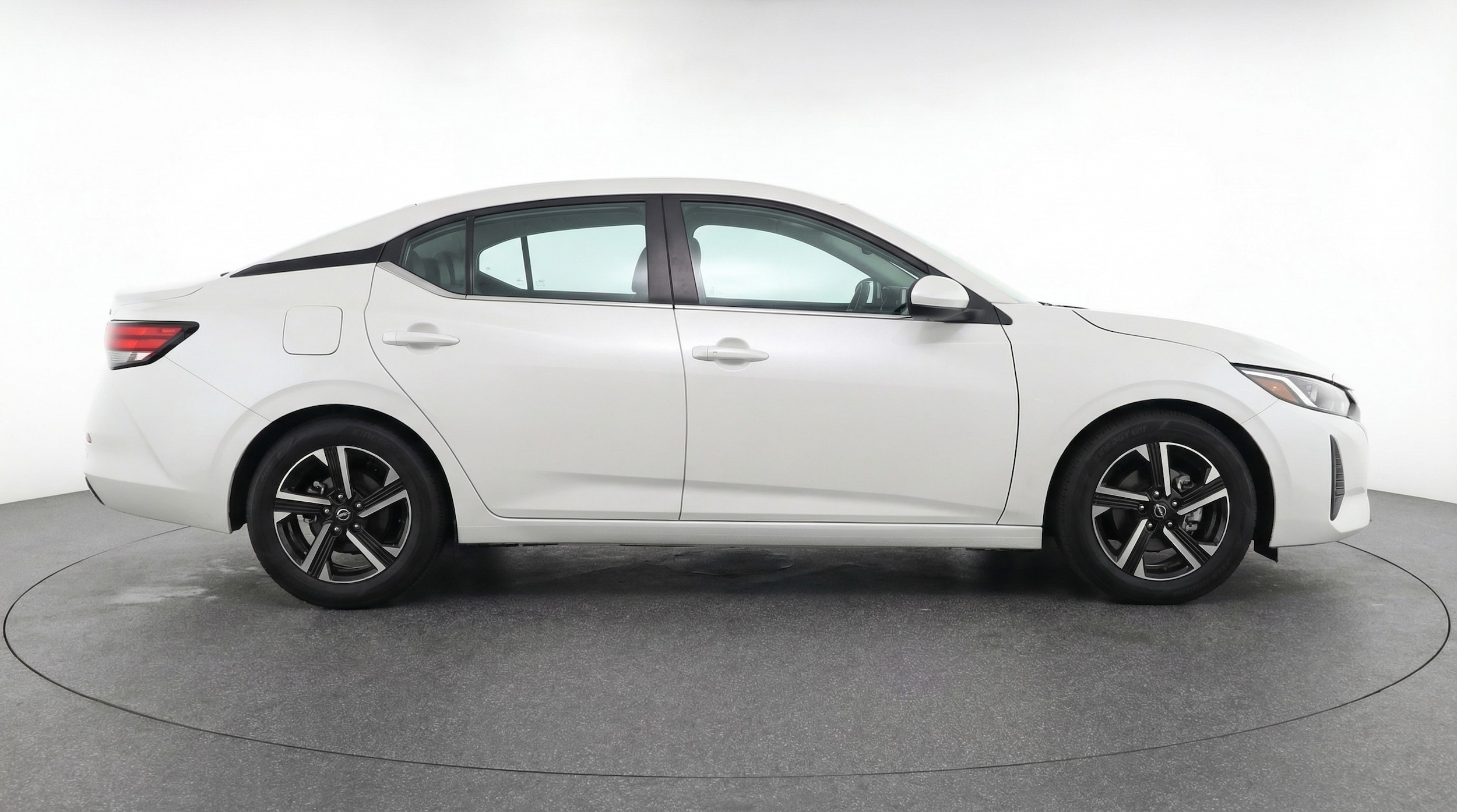 Thumbnail: 2025 Nissan Sentra - 8