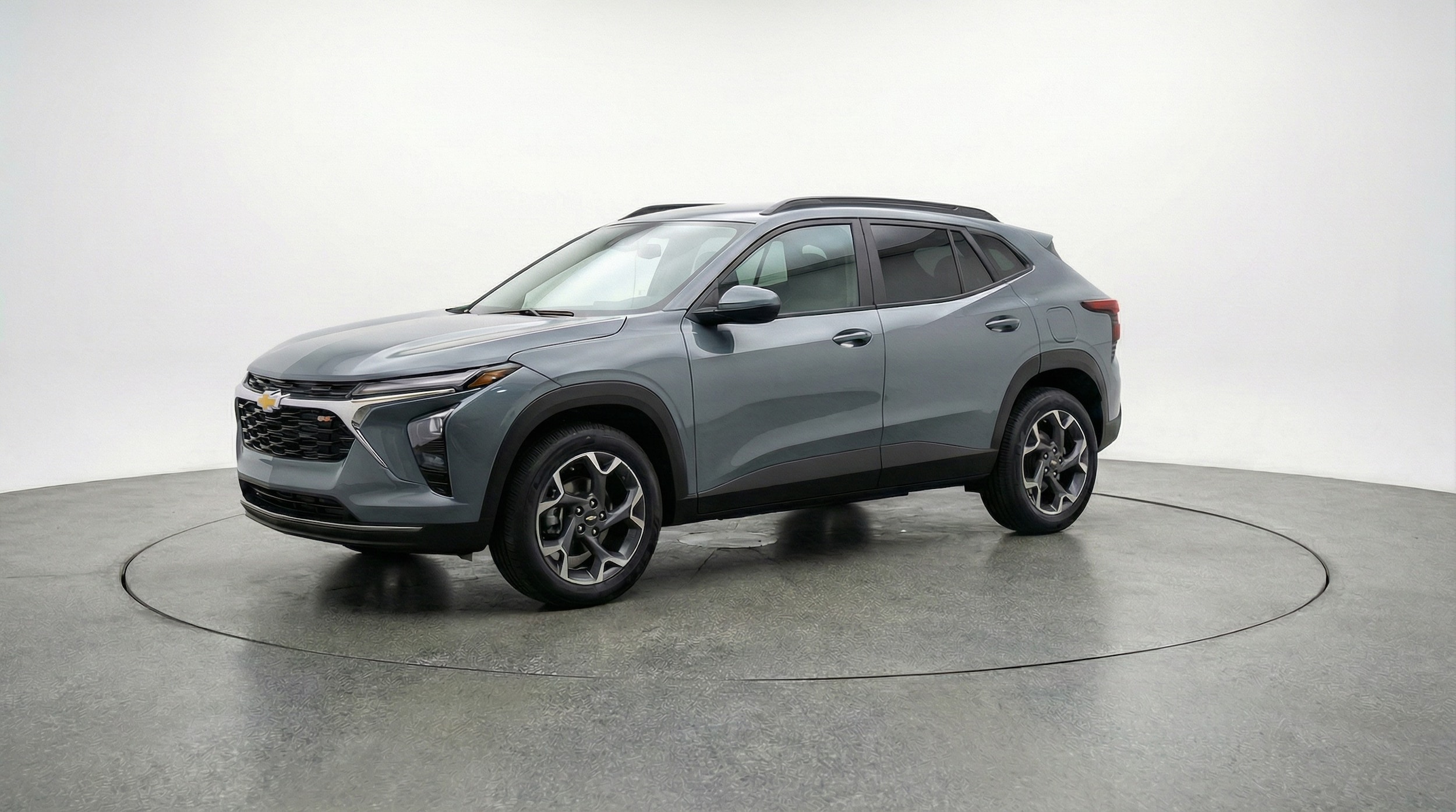 Thumbnail: 2025 Chevrolet Trax - 3