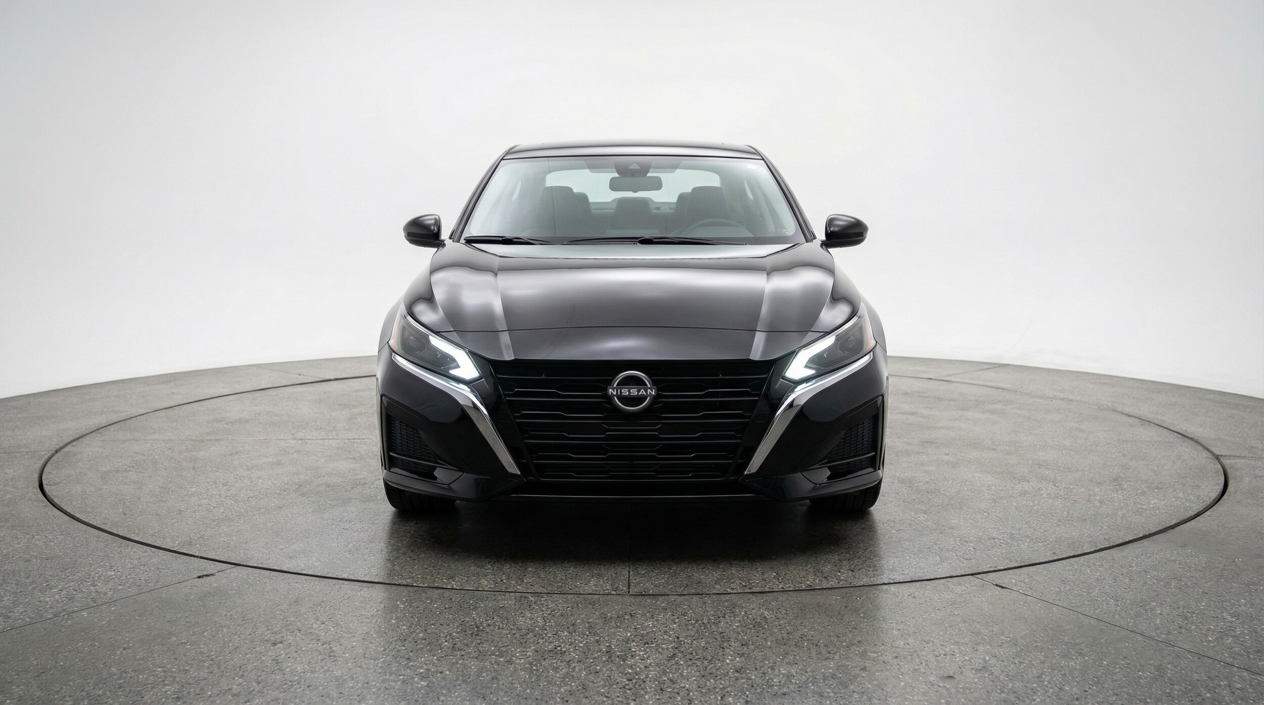 Thumbnail: 2025 Nissan Altima - 2