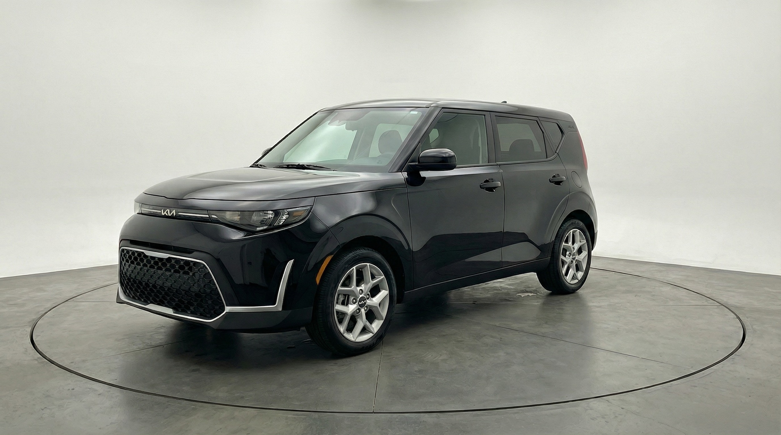 Thumbnail: 2025 Kia Soul - 3