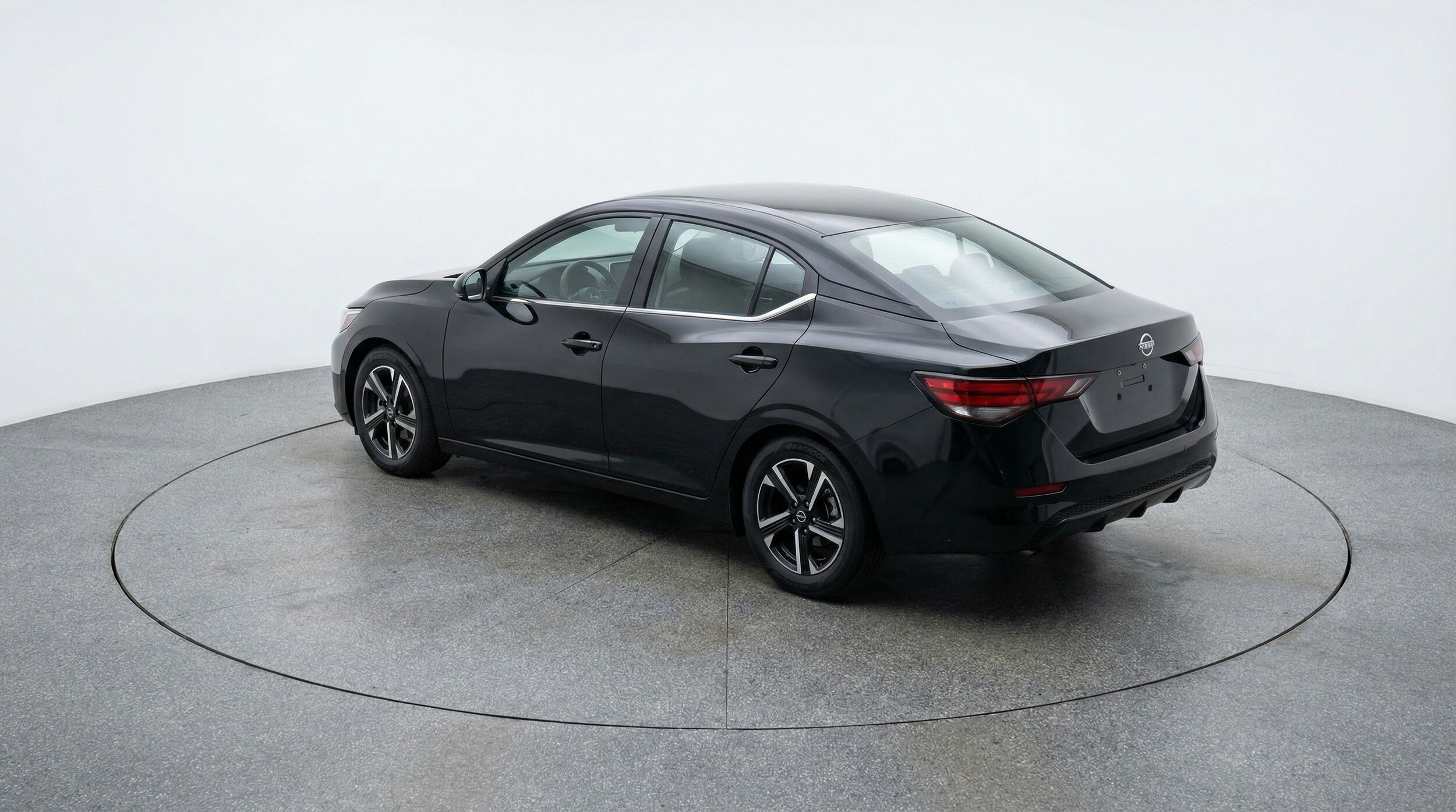 Thumbnail: 2025 Nissan Sentra - 5