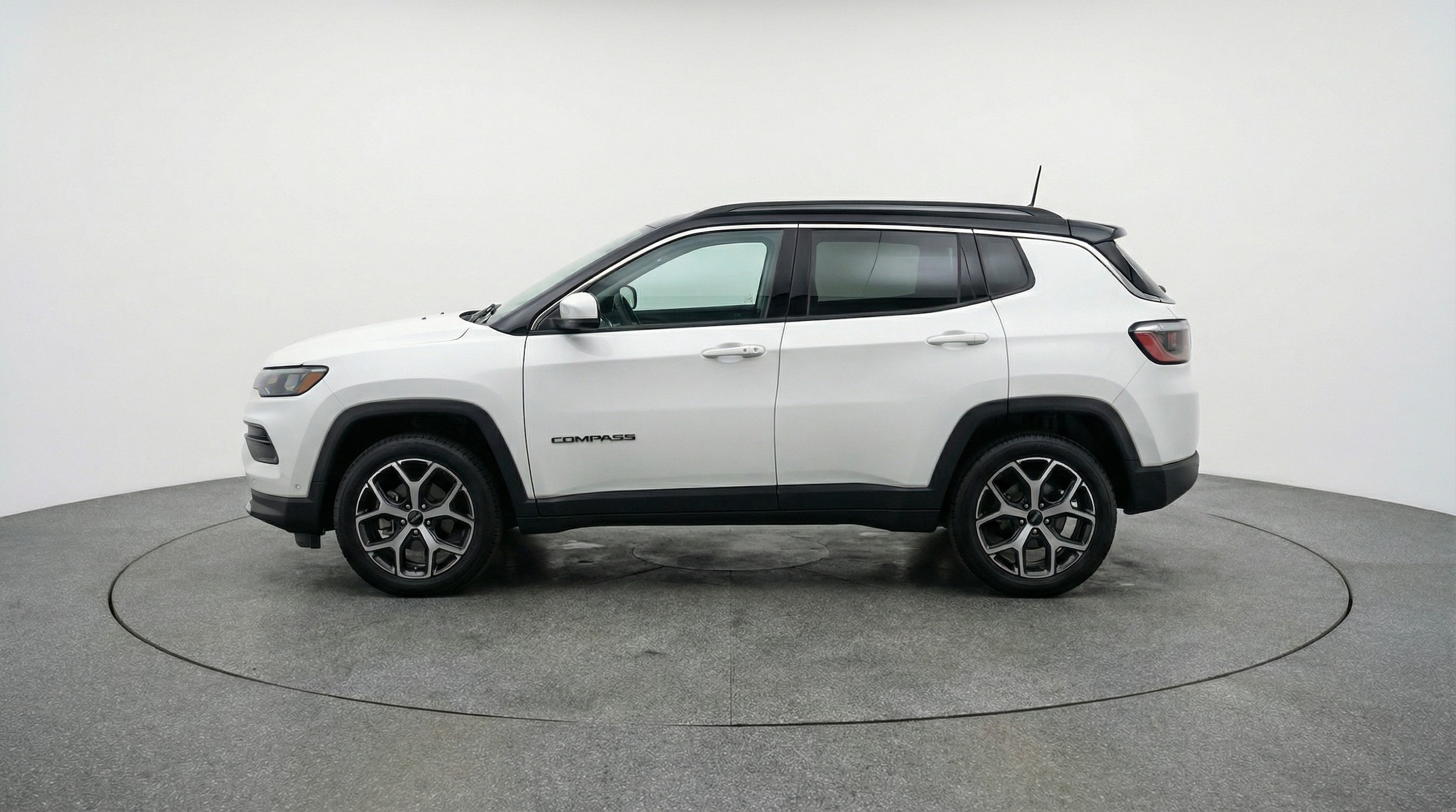 Thumbnail: 2025 Jeep Compass - 4