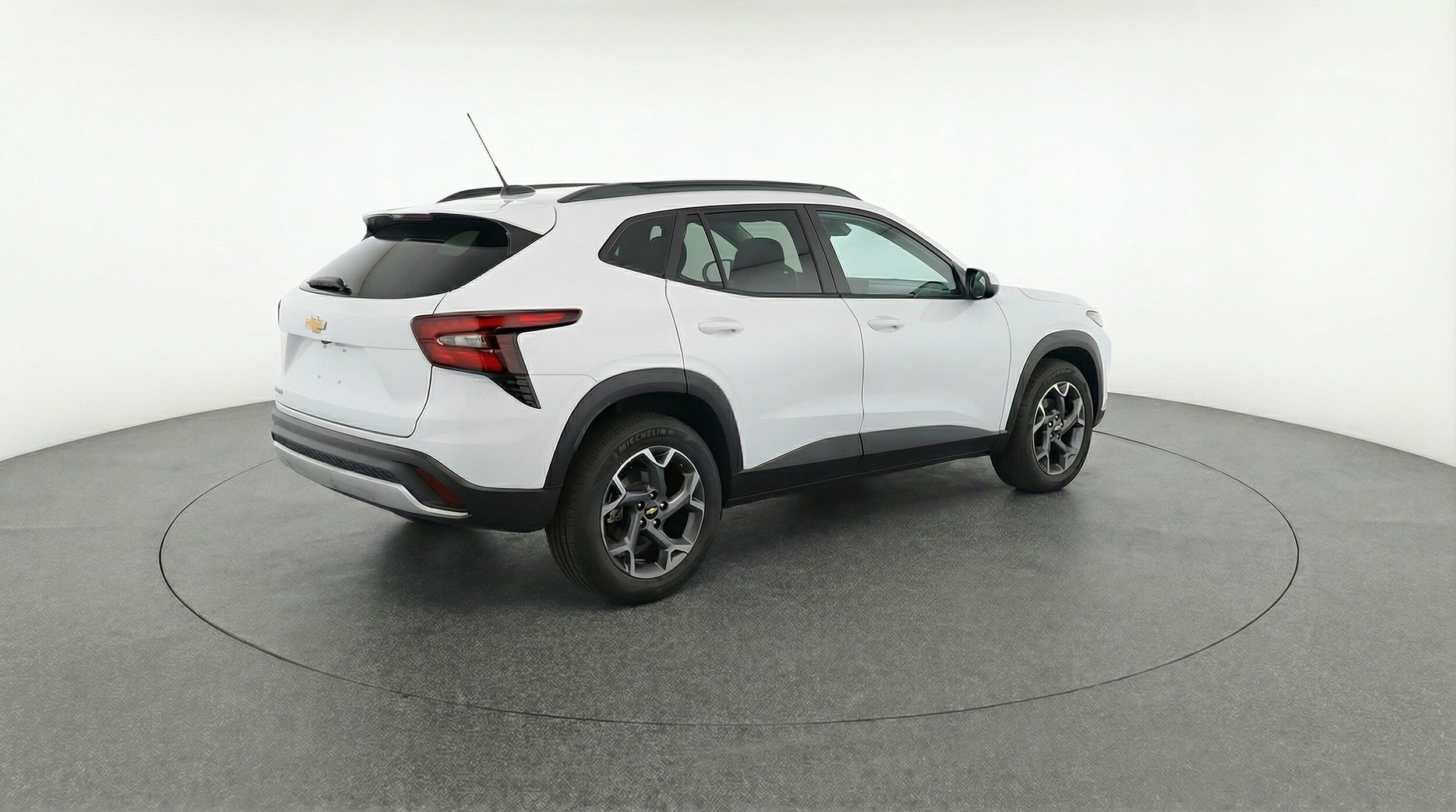 Thumbnail: 2025 Chevrolet Trax - 7