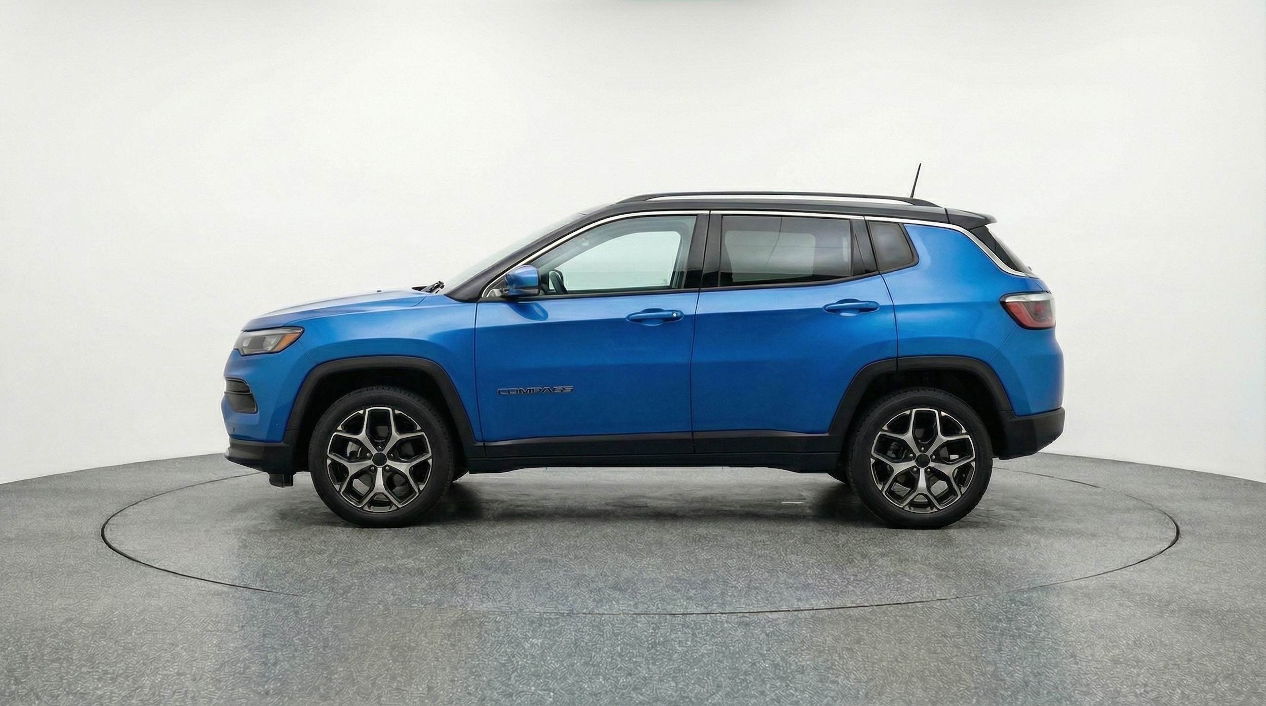 Thumbnail: 2025 Jeep Compass - 8