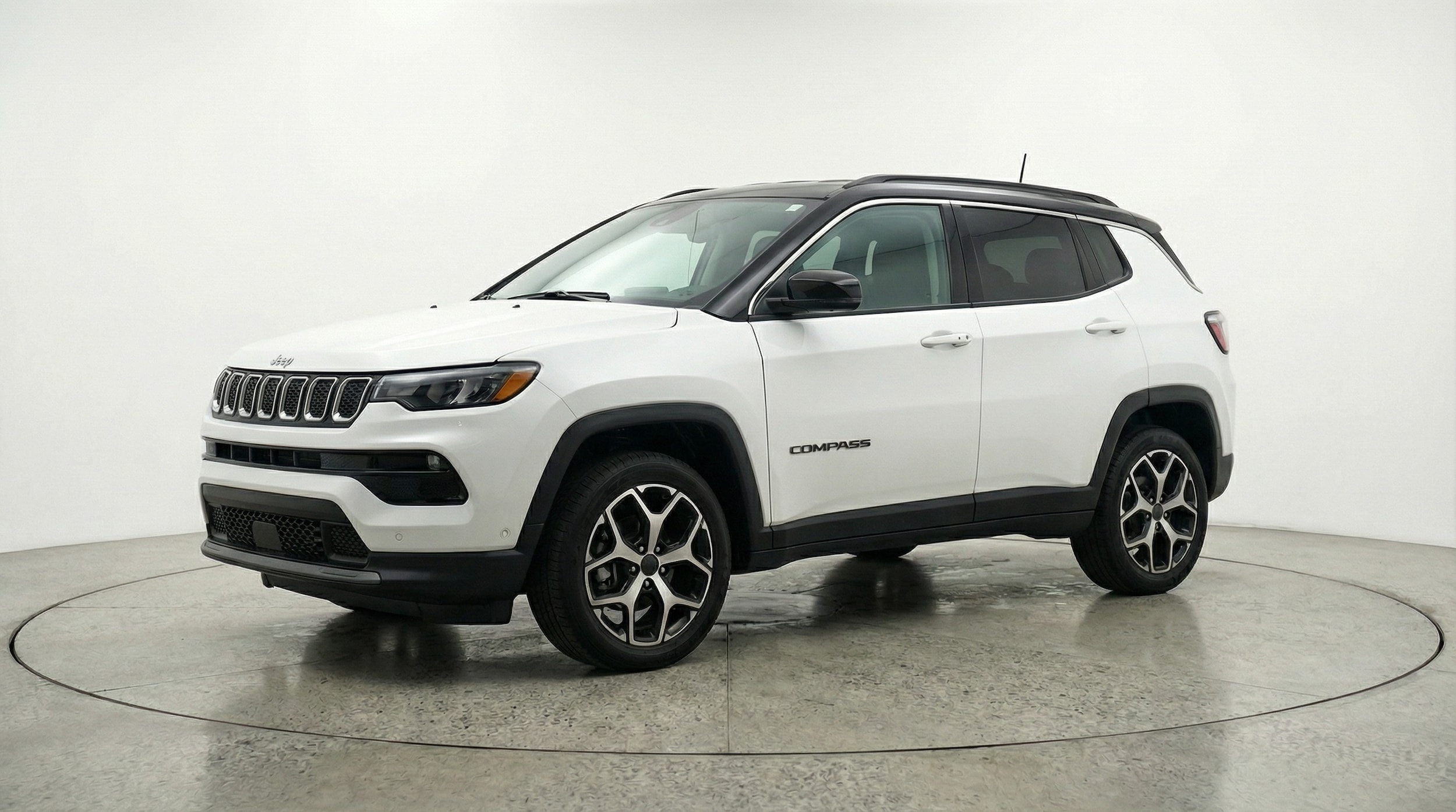 Thumbnail: 2025 Jeep Compass - 3