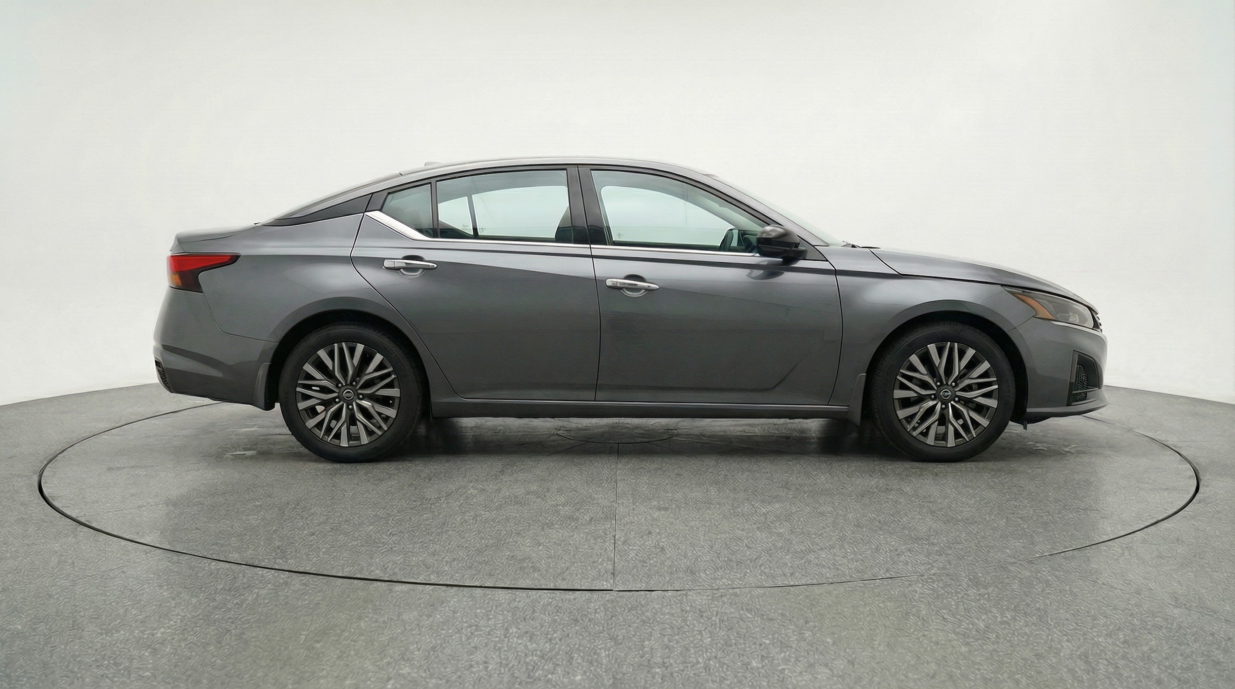 Thumbnail: 2025 Nissan Altima - 8