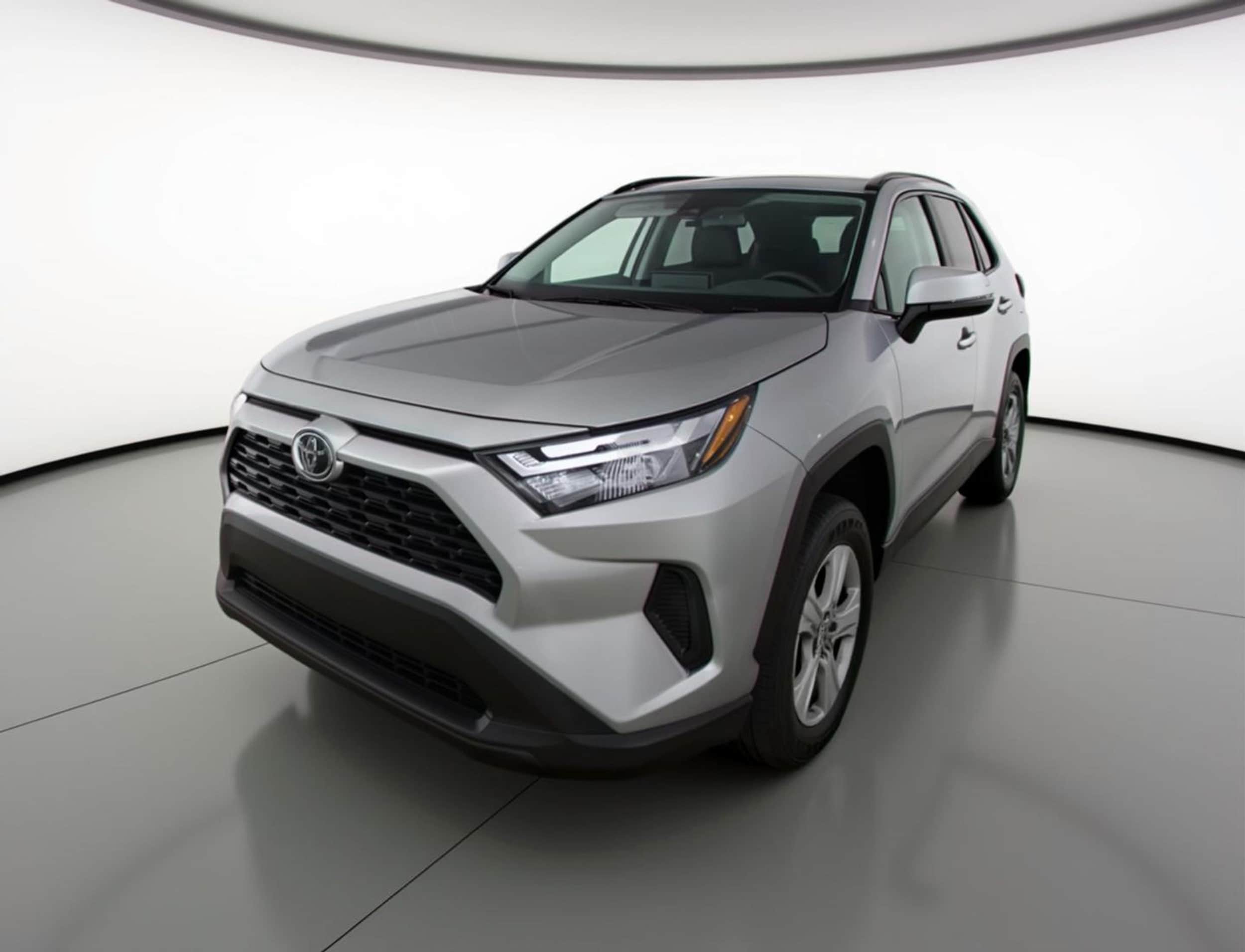 Thumbnail: 2025 Toyota RAV4 - 3
