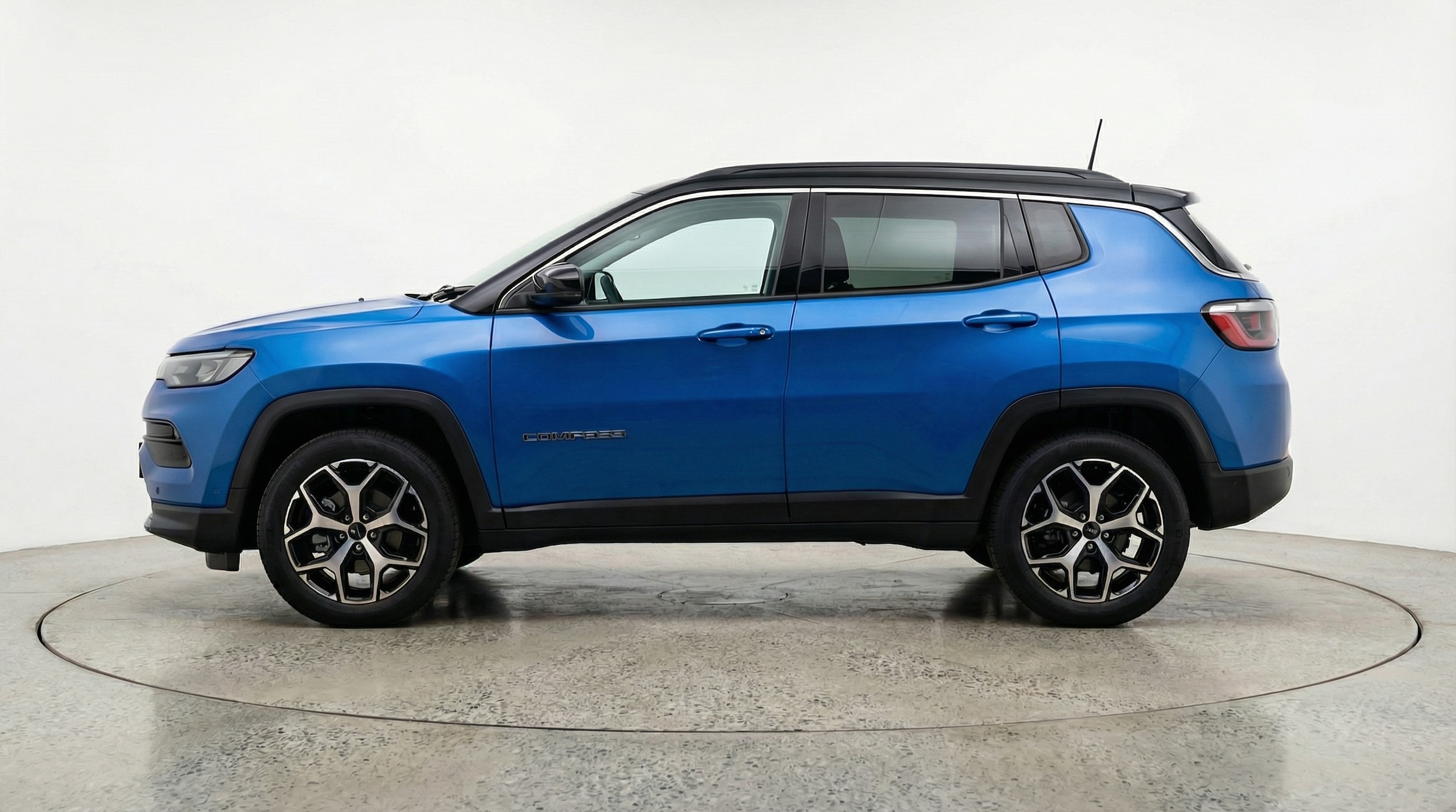 Thumbnail: 2025 Jeep Compass - 4