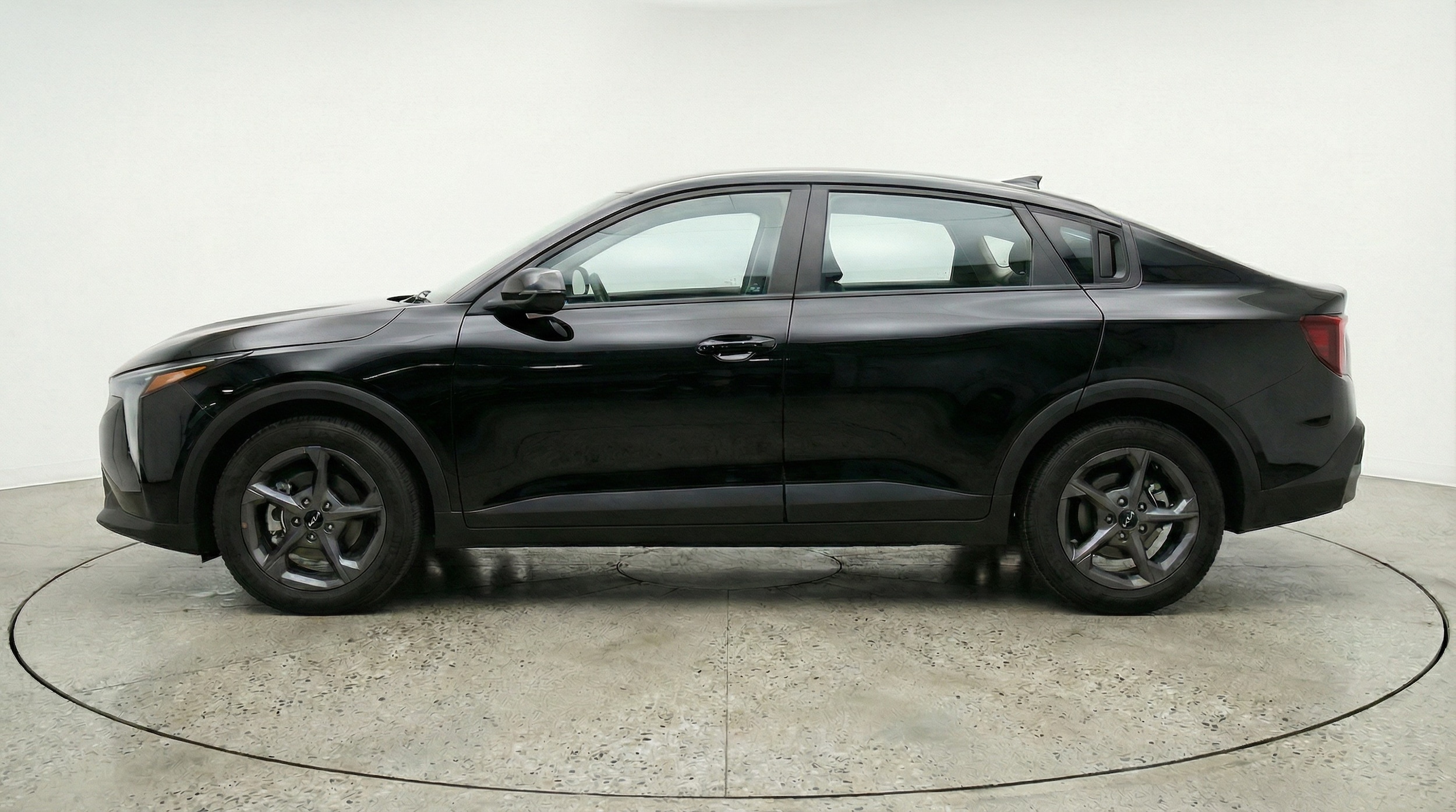 Thumbnail: 2025 Kia K4 - 4