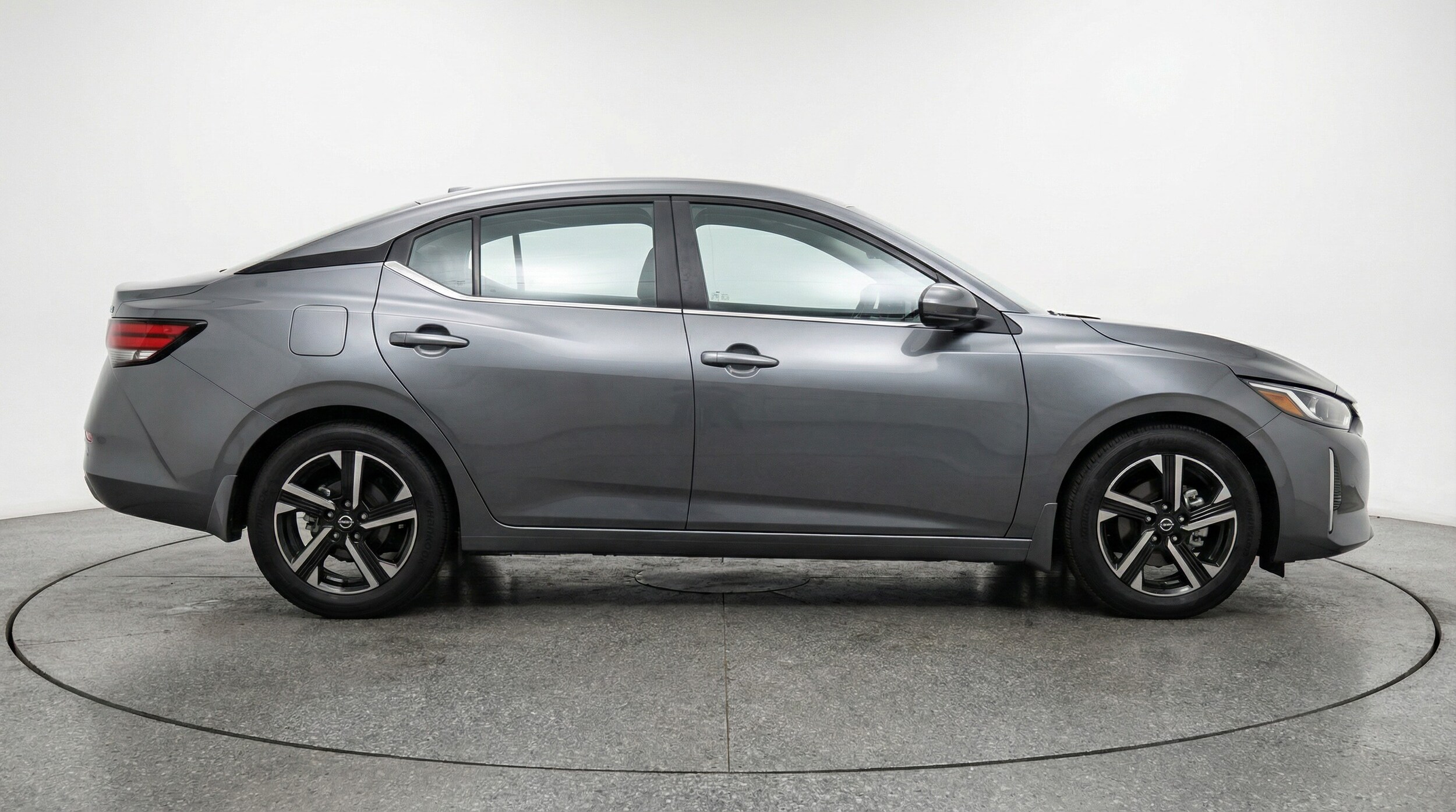 Thumbnail: 2025 Nissan Sentra - 8