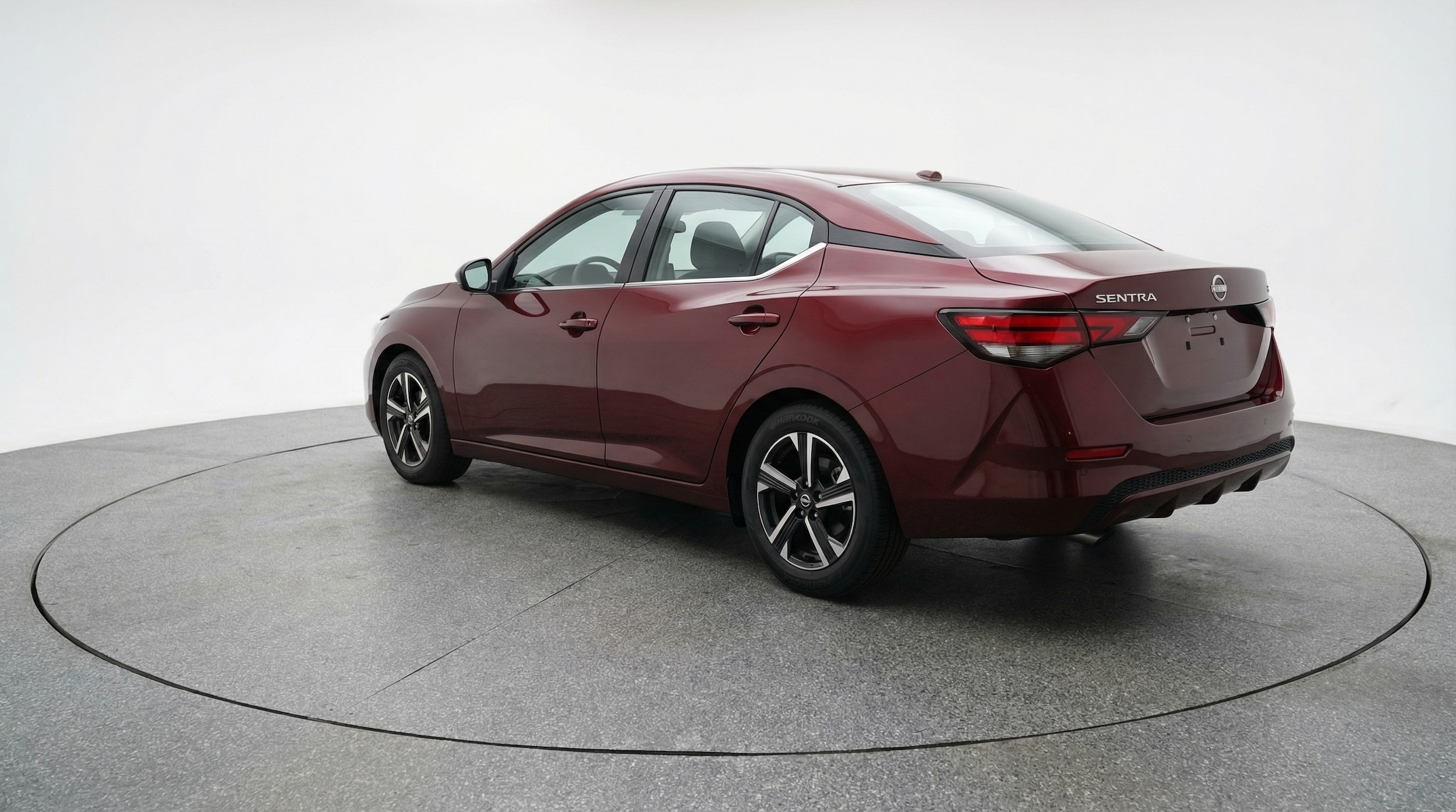 Thumbnail: 2025 Nissan Sentra - 5