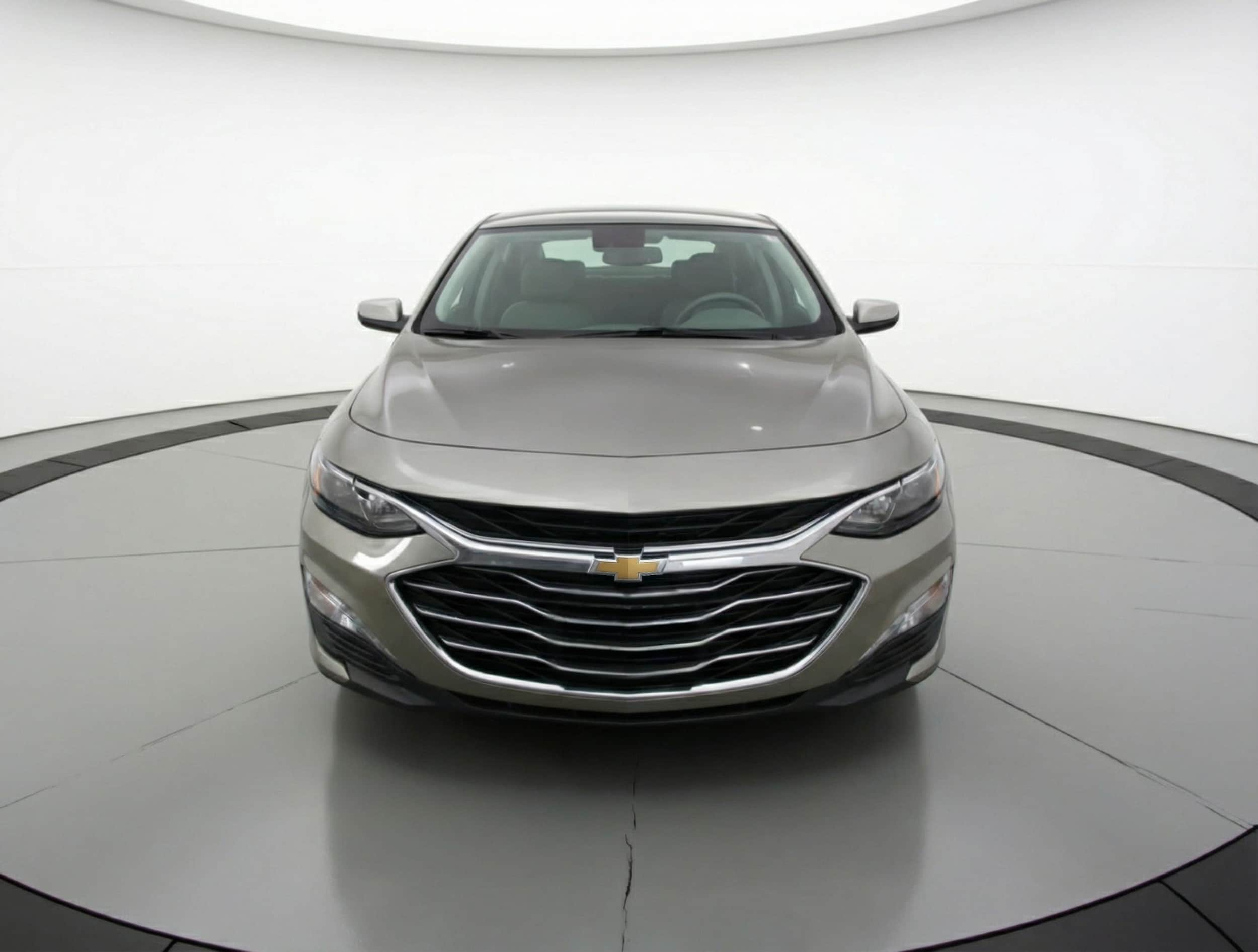 Thumbnail: 2024 Chevrolet Malibu - 2