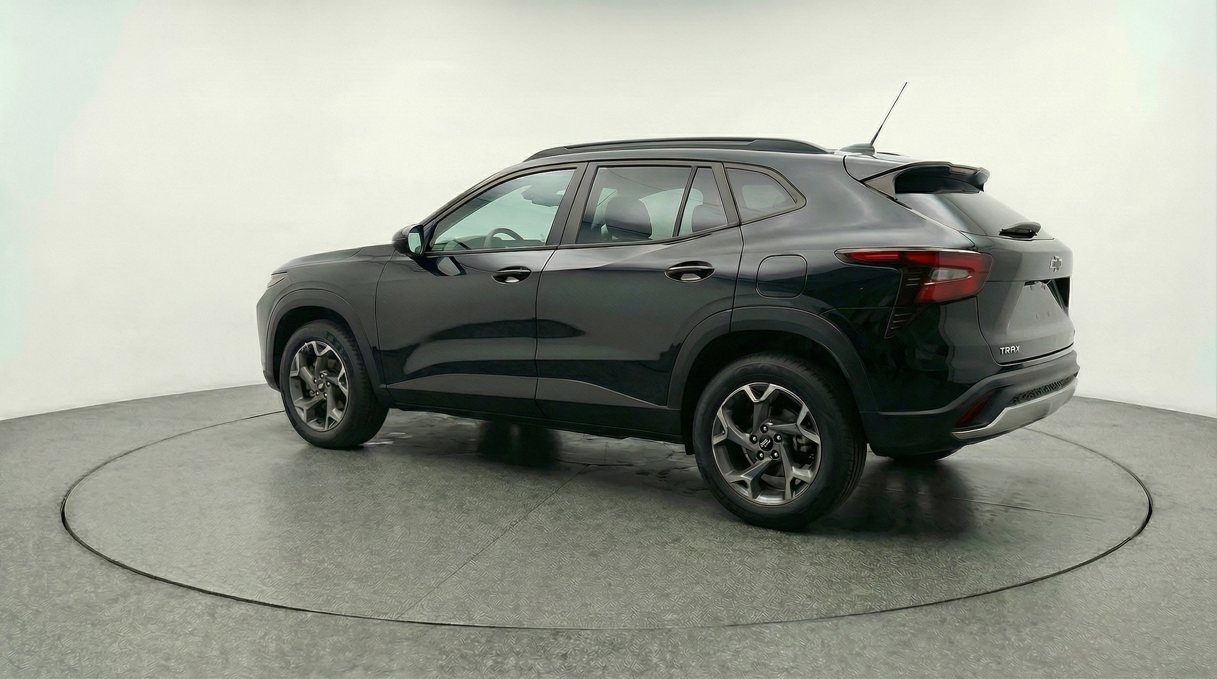 Thumbnail: 2025 Chevrolet Trax - 5