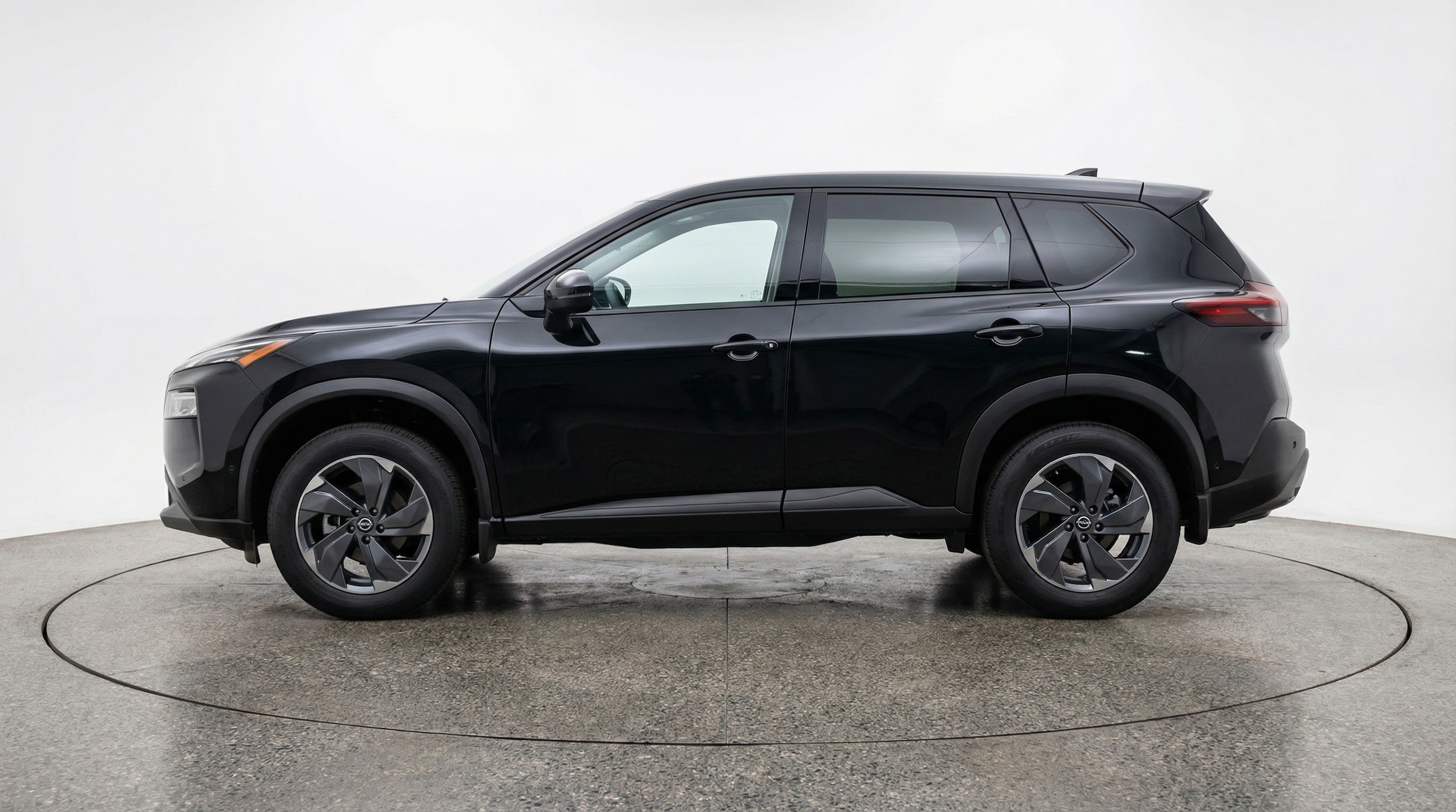 Thumbnail: 2025 Nissan Rogue - 4