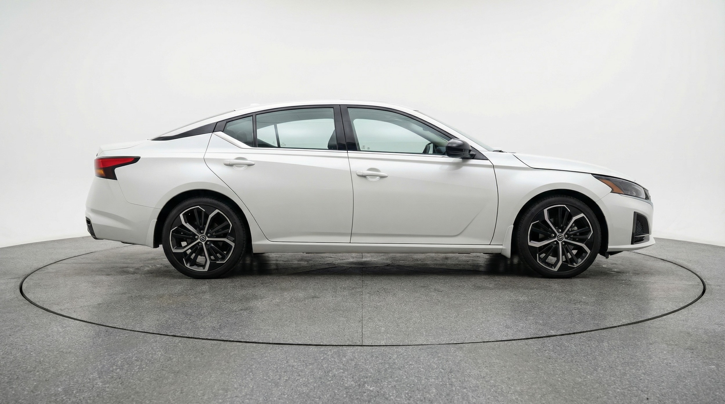 Thumbnail: 2025 Nissan Altima - 8