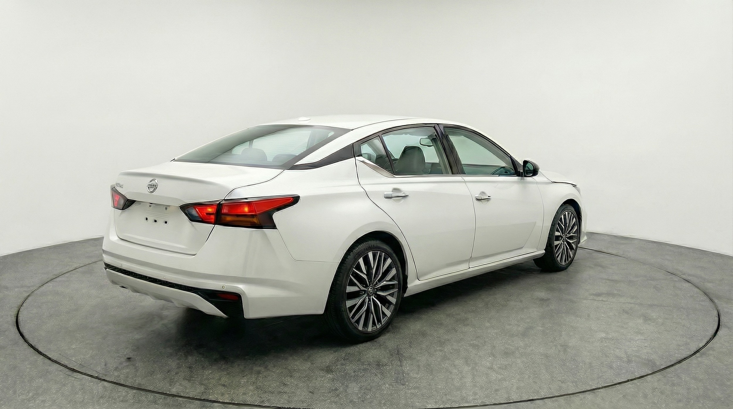 Thumbnail: 2025 Nissan Altima - 7