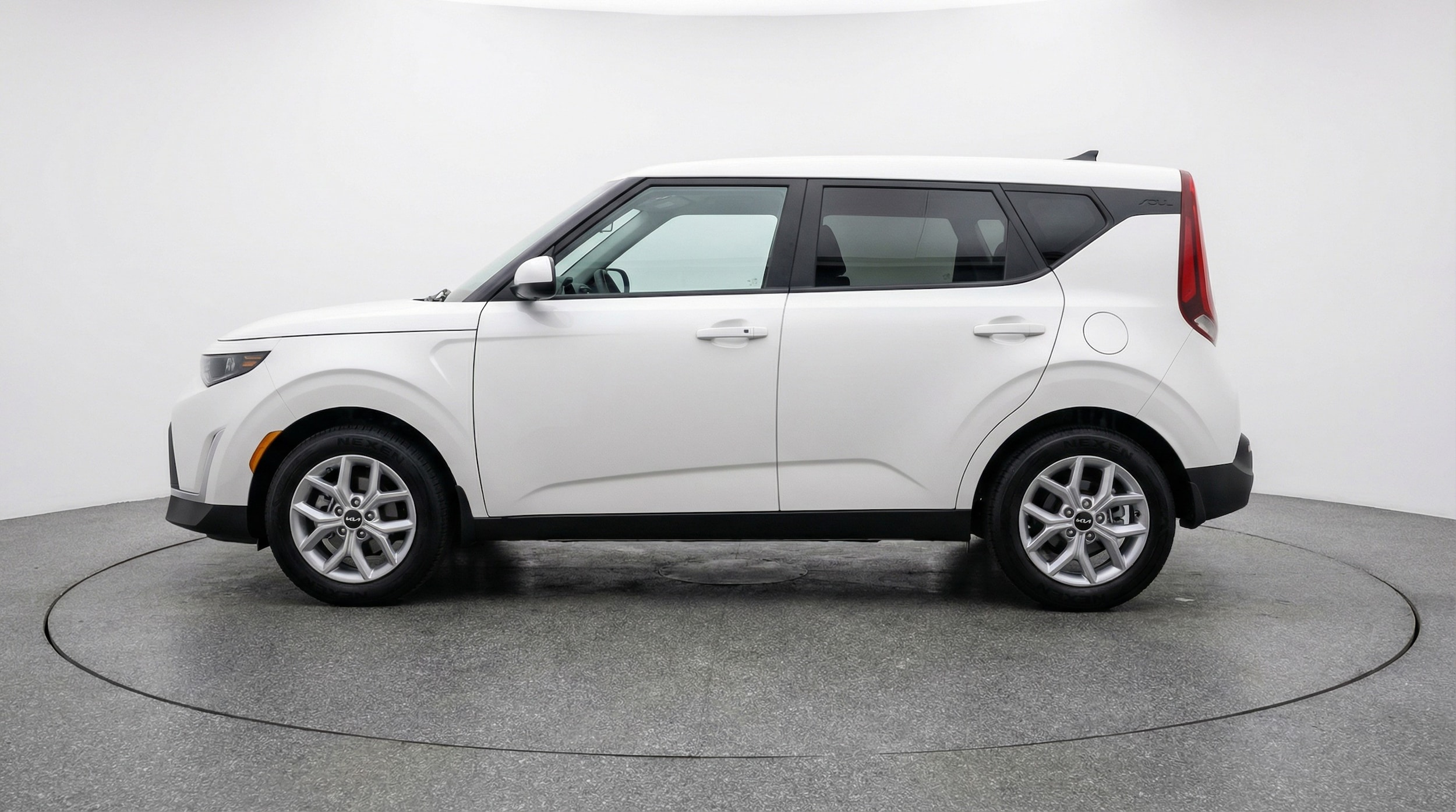 Thumbnail: 2025 Kia Soul - 4