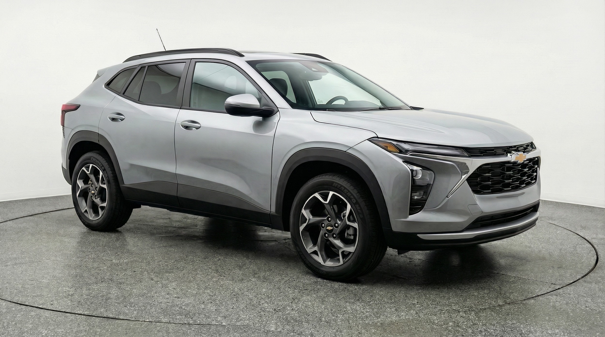 Thumbnail: 2025 Chevrolet Trax - 1