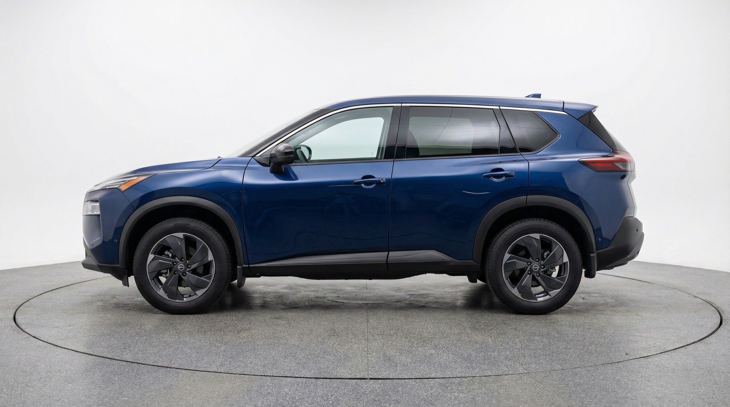 Thumbnail: 2025 Nissan Rogue - 4